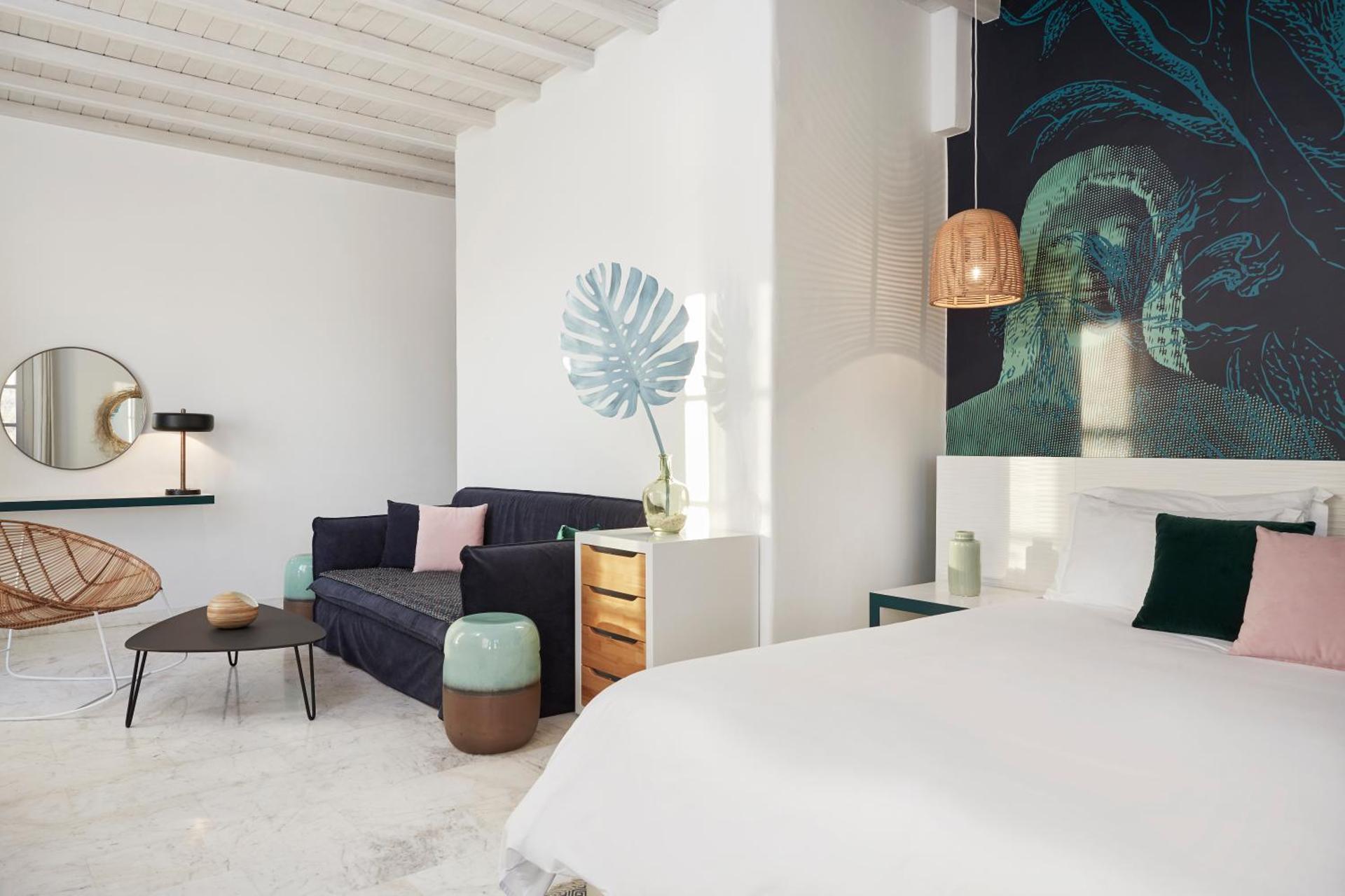 Kouros Hotel & Suites - Photo 59