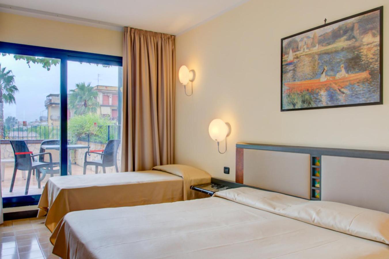 Hotel Caesar Palace - Photo 40