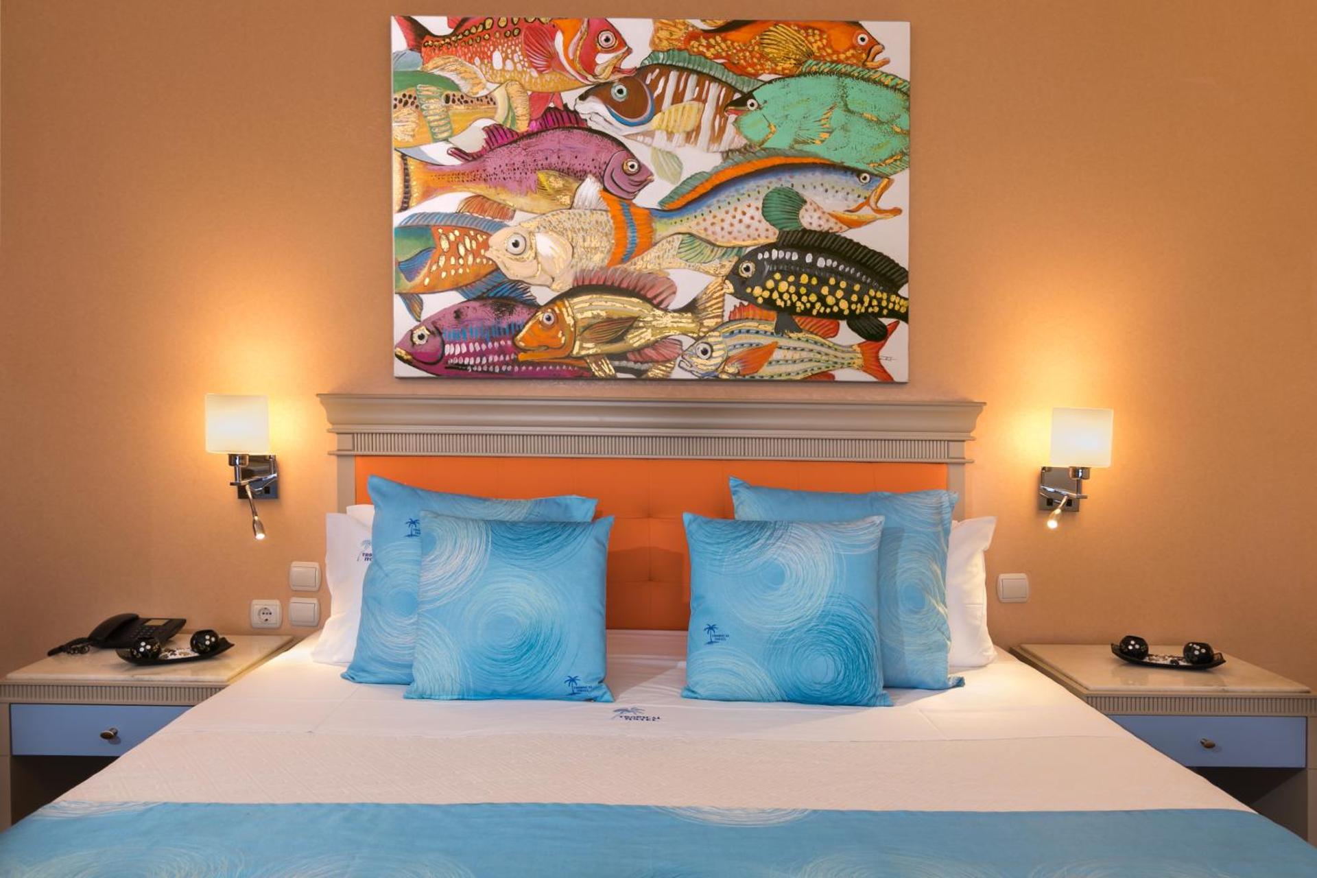 Tropical Hotel - Photo 38