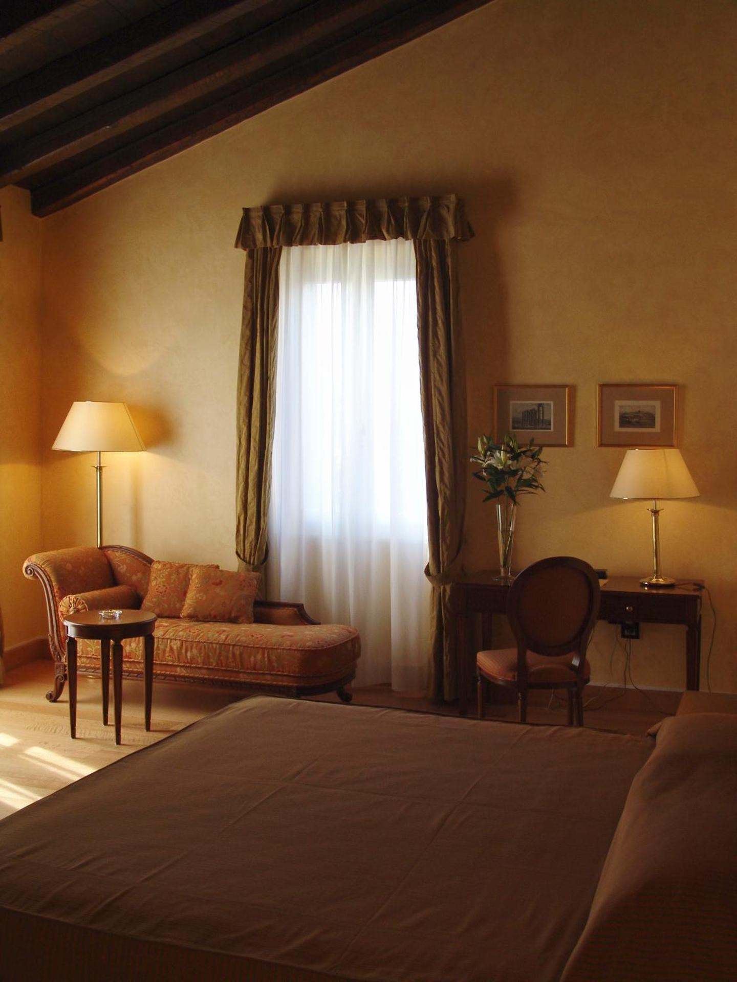 Siora Vittoria Boutique Hotel - Photo 29