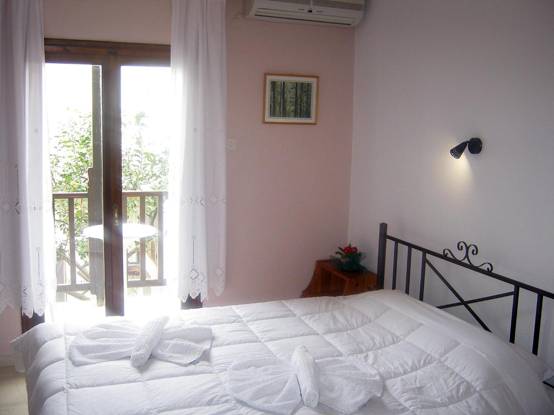 Katerina Apartments - Photo 9