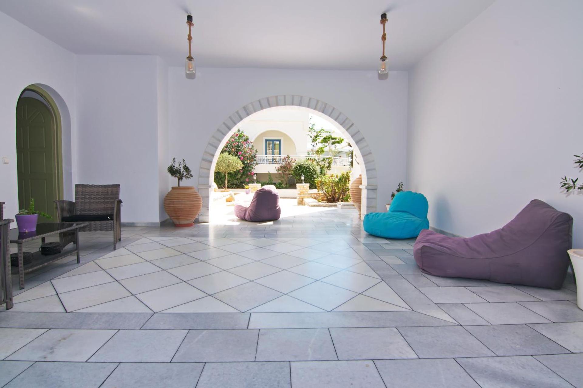 Camara Hotel - Photo 155