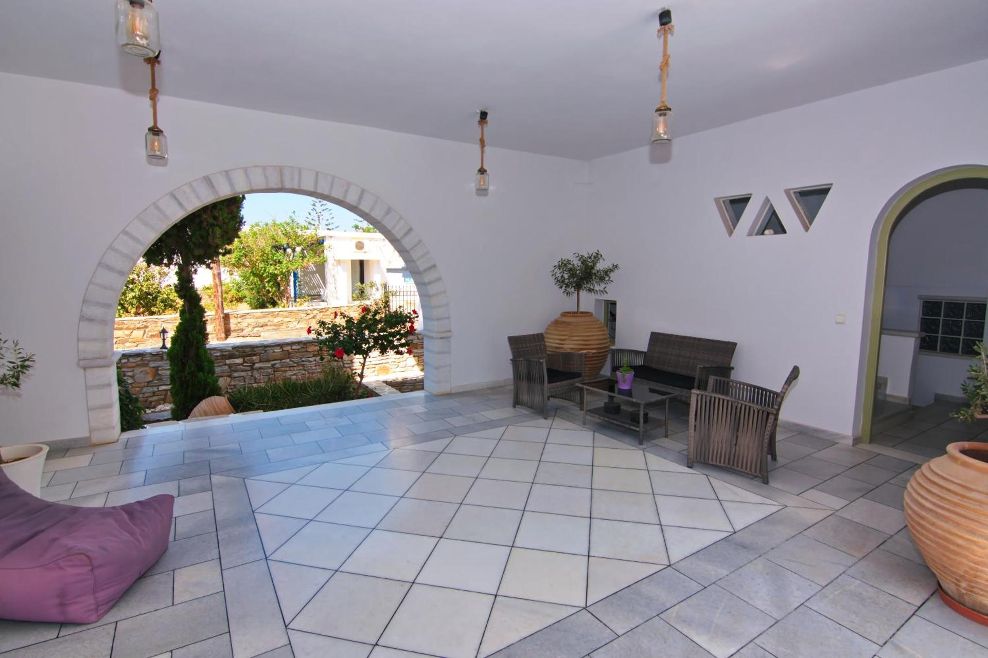 Camara Hotel - Photo 161