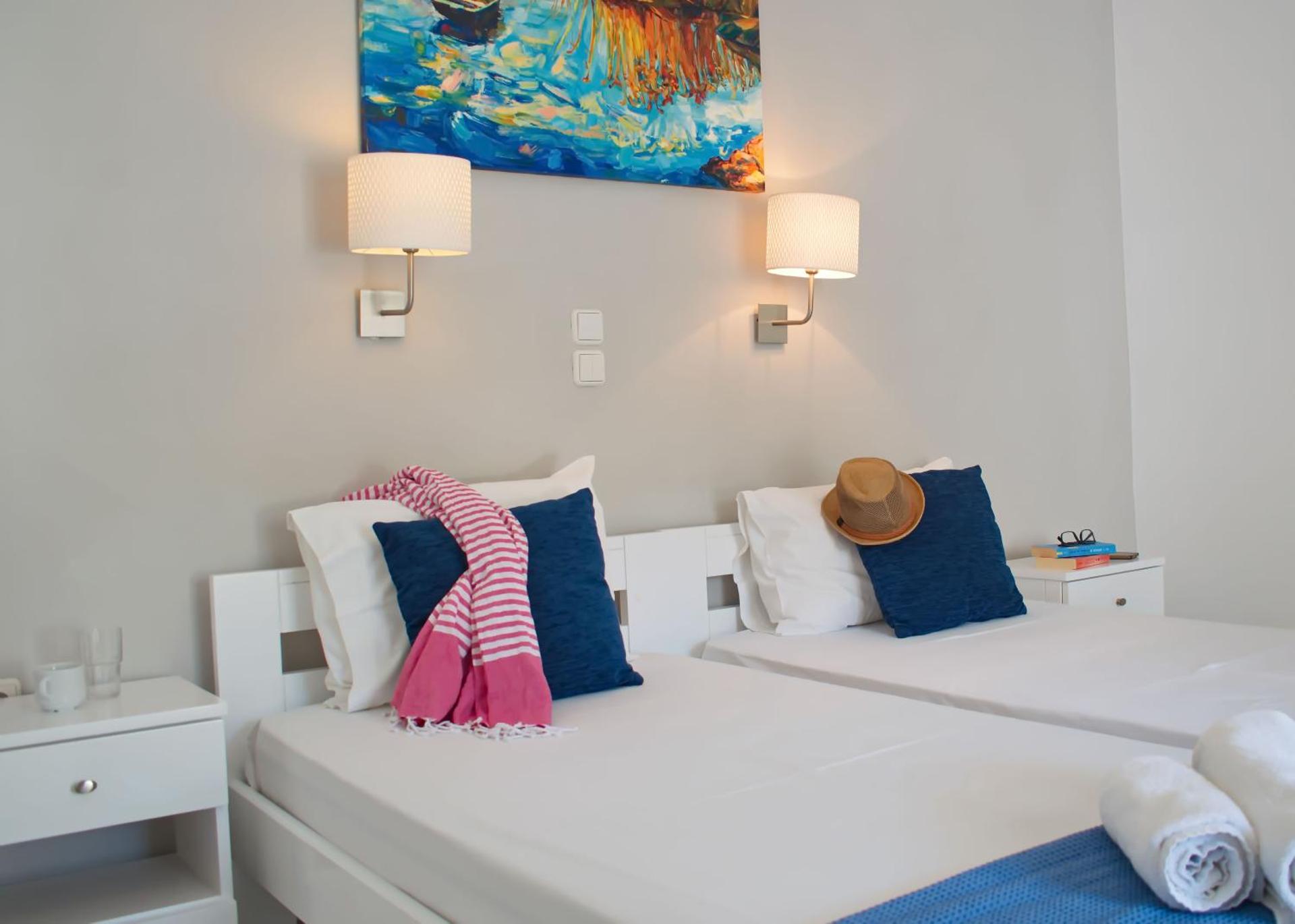 Camara Hotel - Photo 44