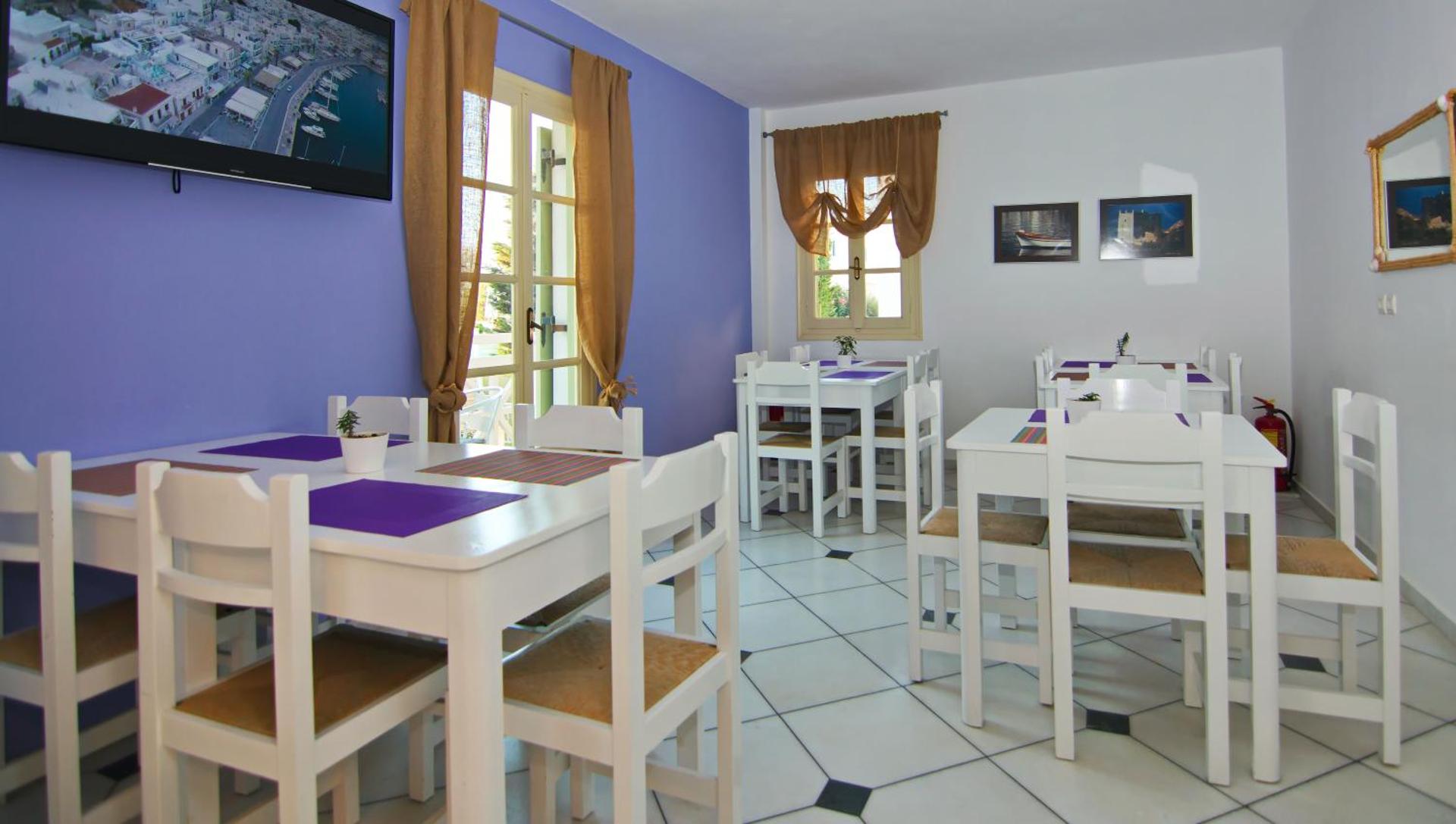 Camara Hotel - Photo 59