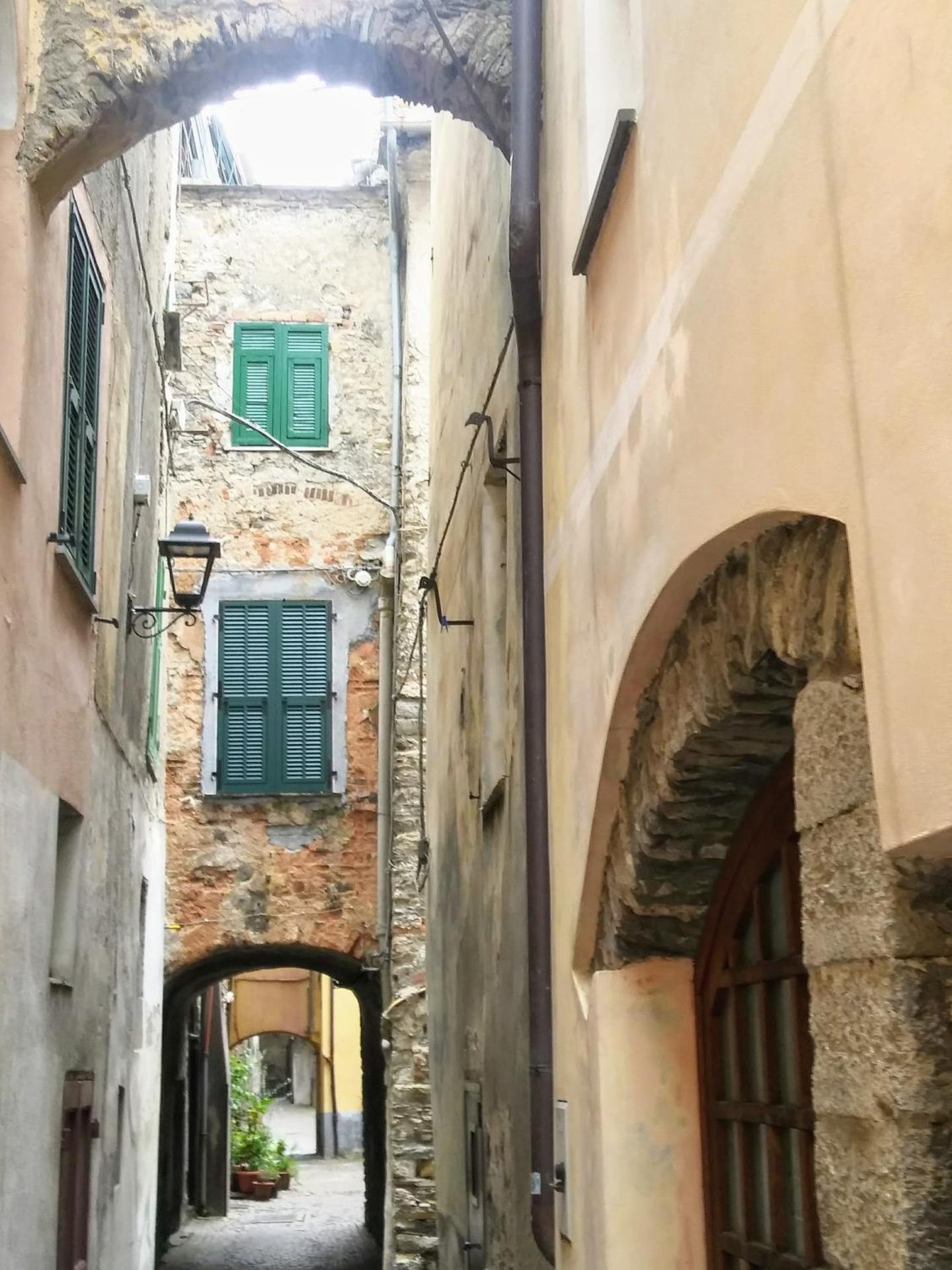 Medieval Pieve Essenza di Riviera - holiday home with garden, WiFi & parking - Photo 5