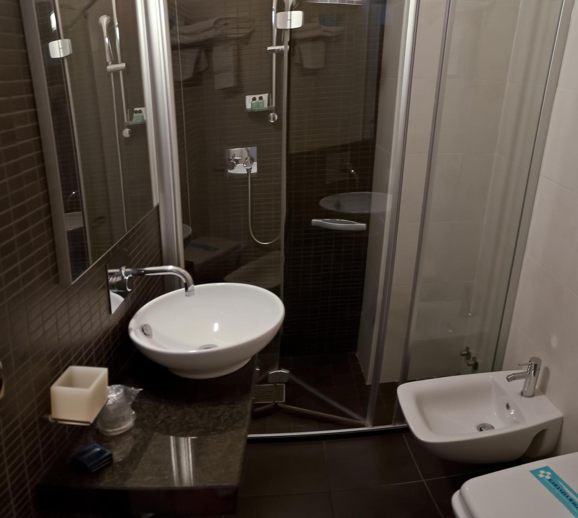 Hotel Santiago - Photo 29