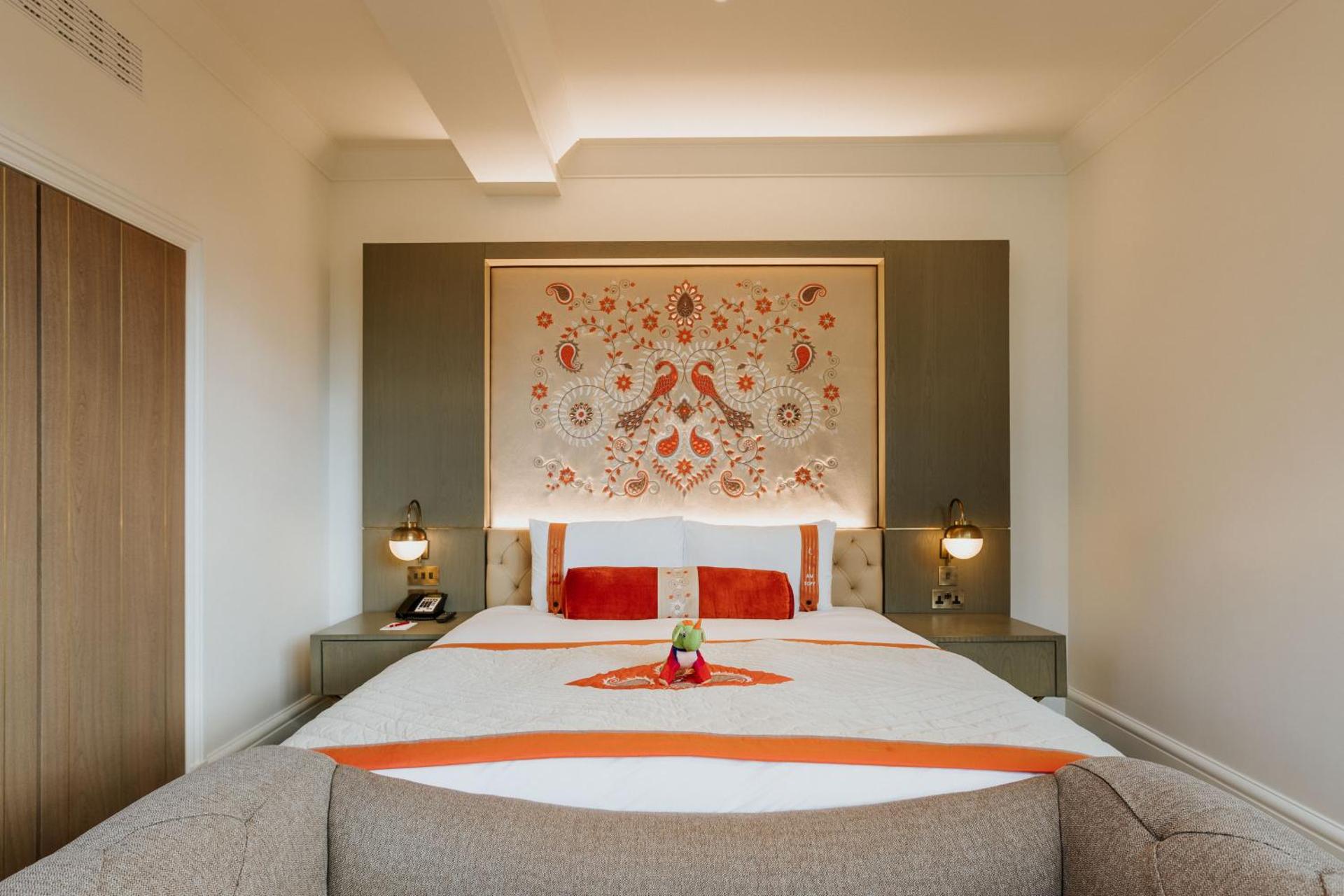 The LaLit London - Photo 95