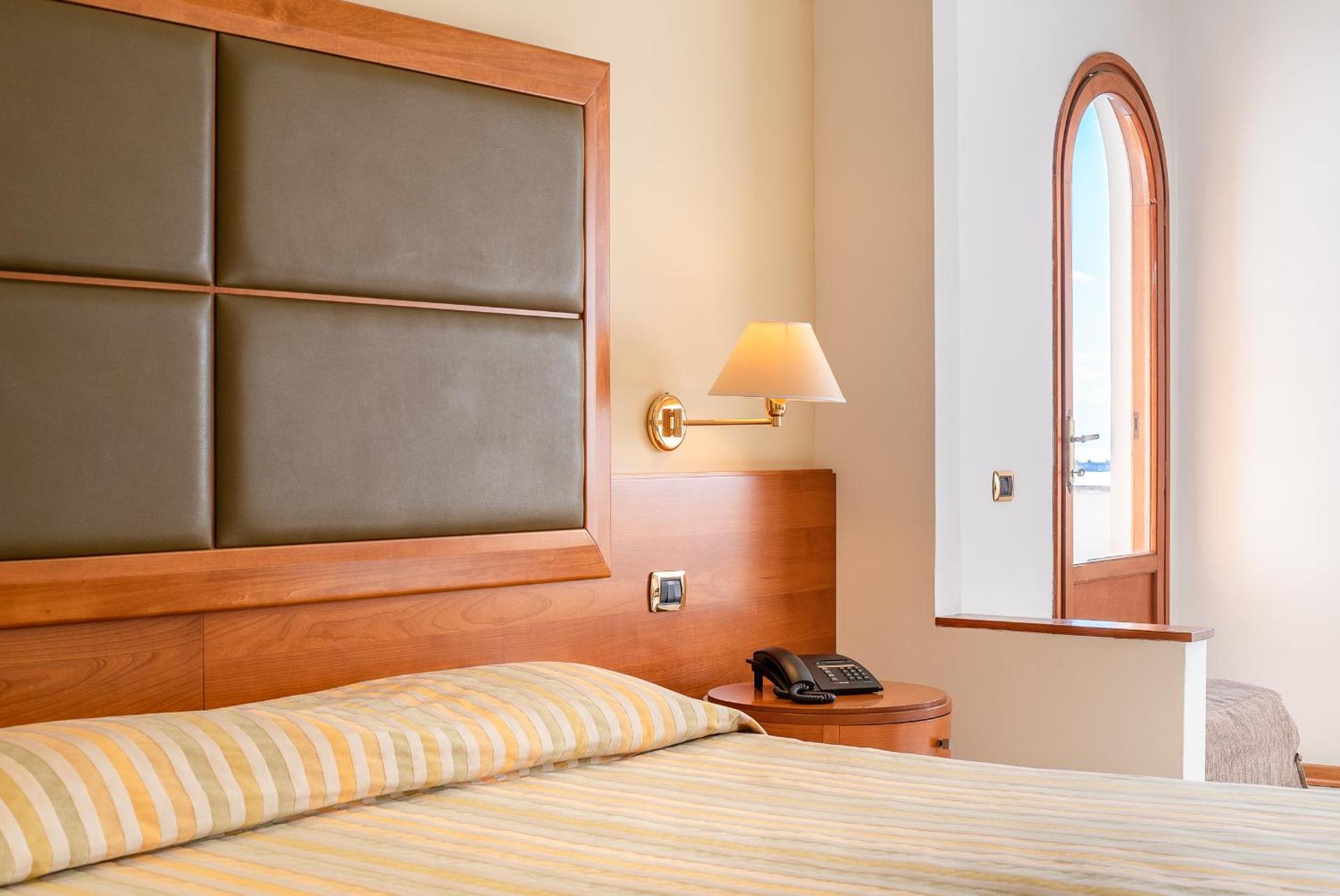 Grand Hotel Don Juan - Photo 41