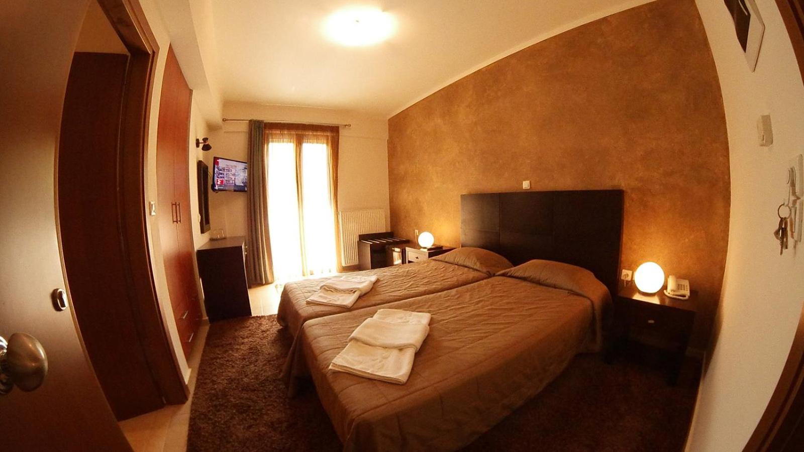 Ahilion Hotel - Photo 3