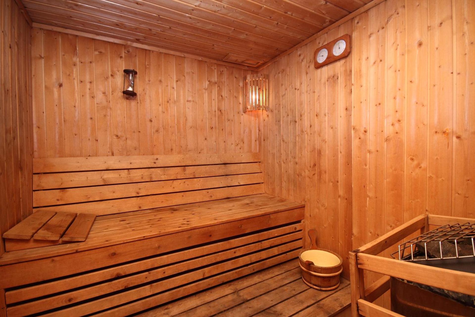 Lavender Hotel Sharjah - Photo 15