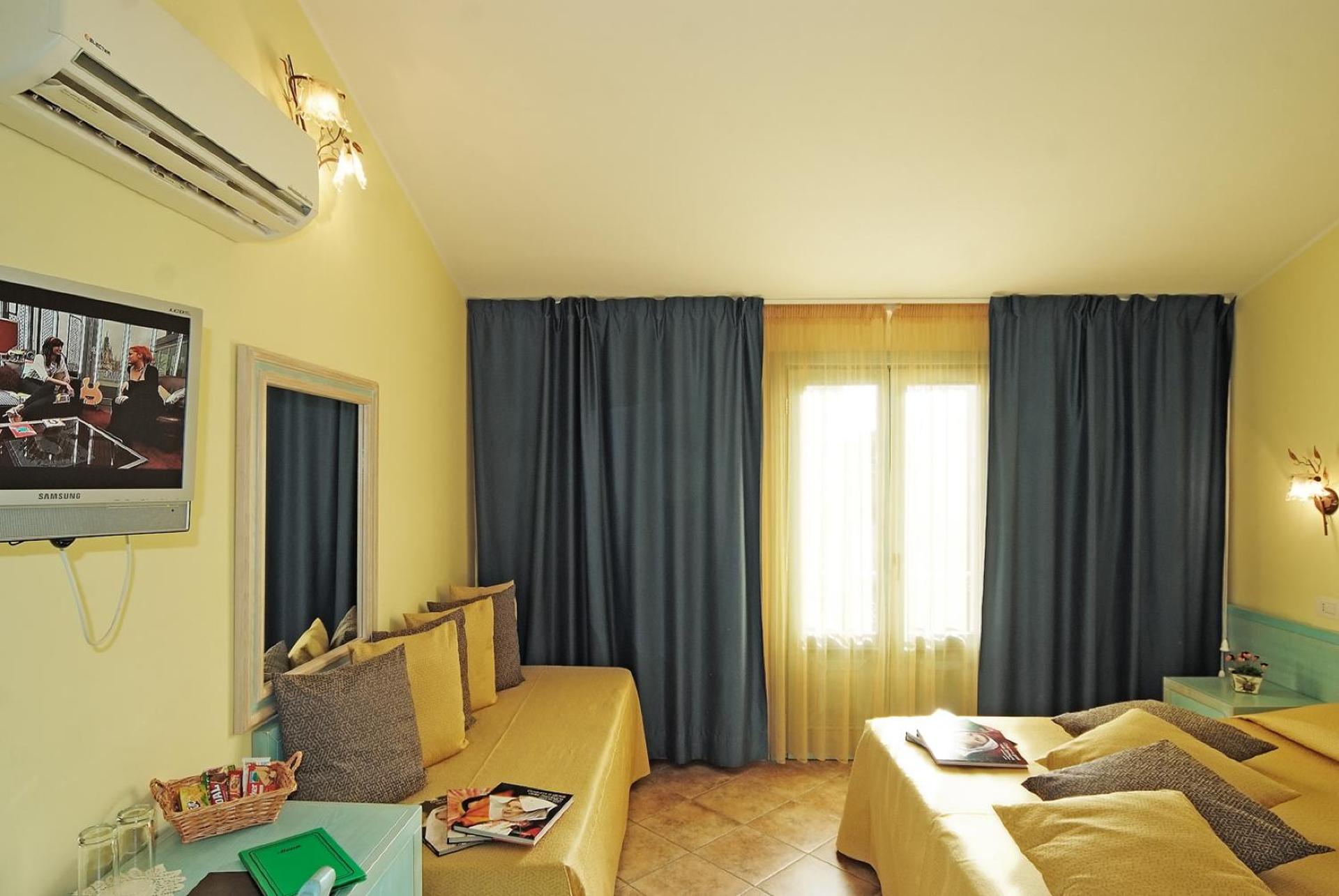 Hotel Del Corso - Photo 28