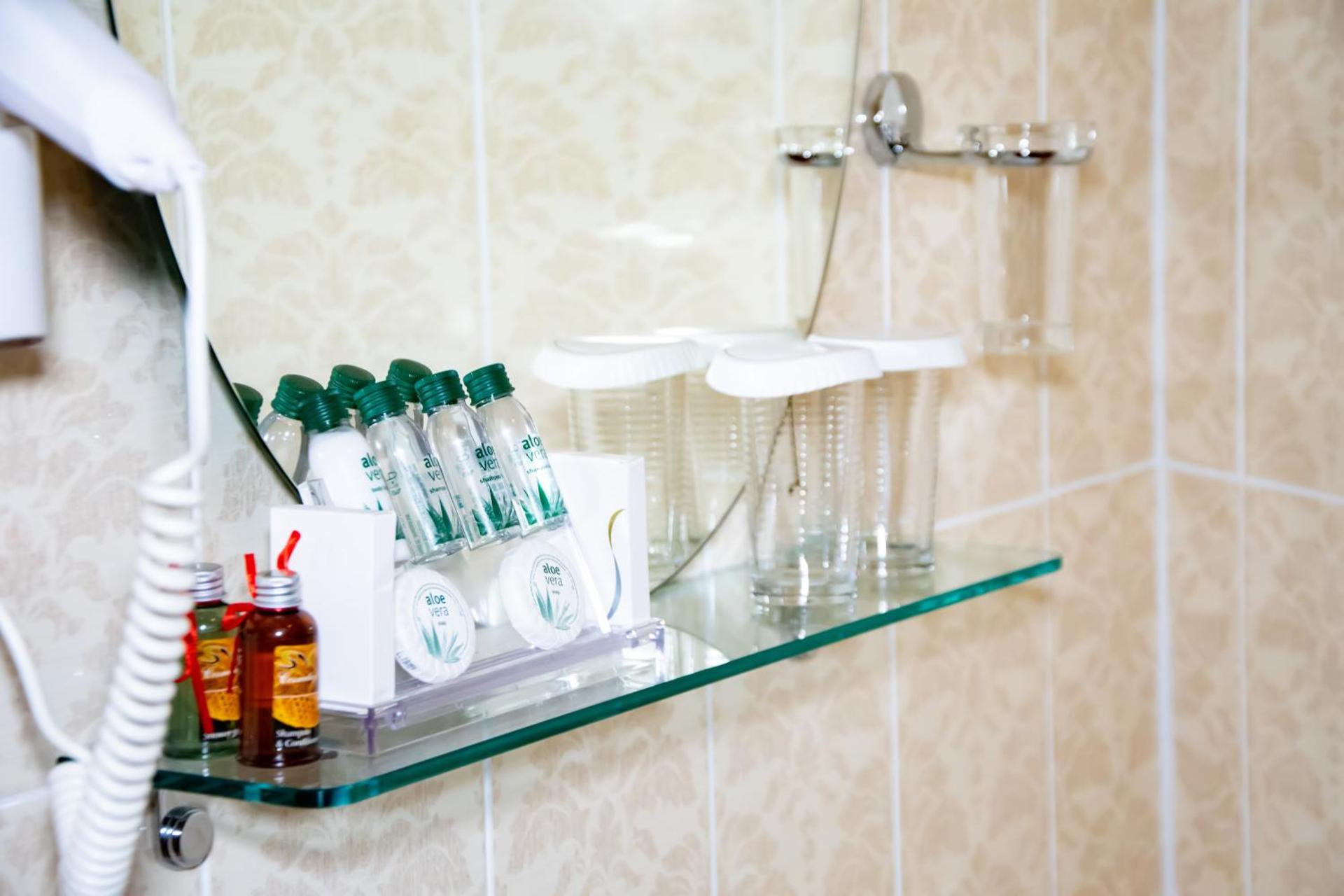 Hotel Airport Tirana - Photo 62