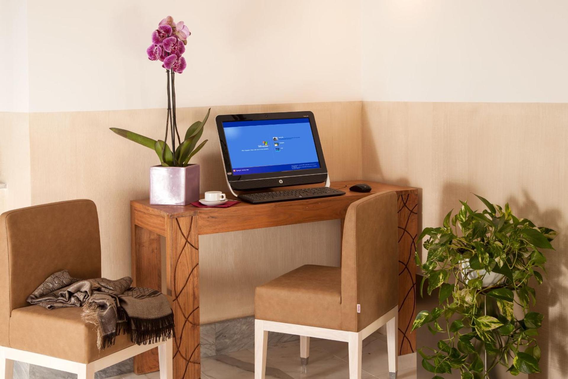 Floris Hotel - Photo 151