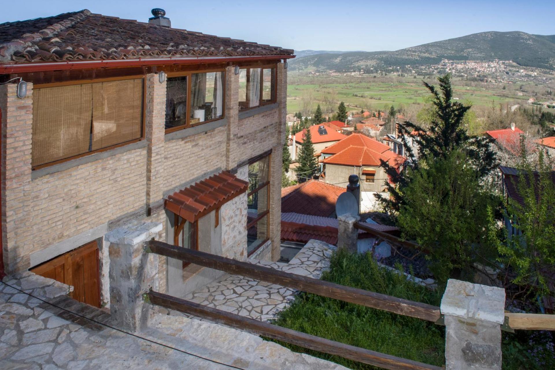 Stone house on the rock - Photo 24