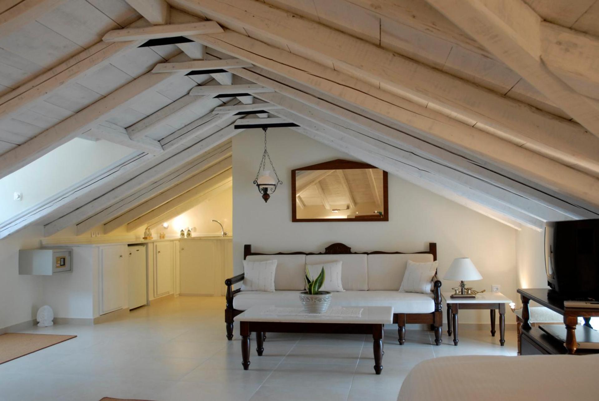 Mistral Hotel - Photo 38