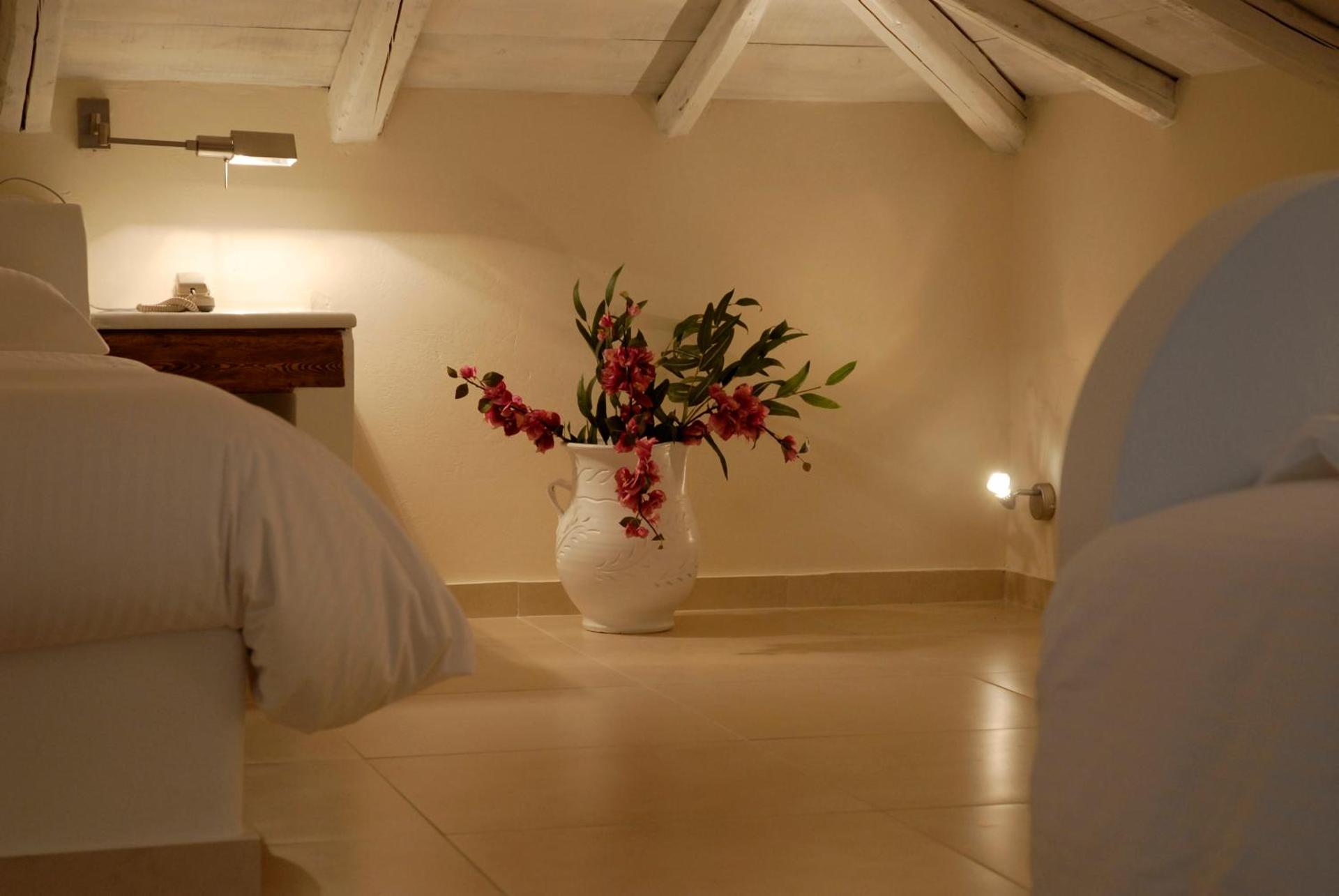 Mistral Hotel - Photo 64