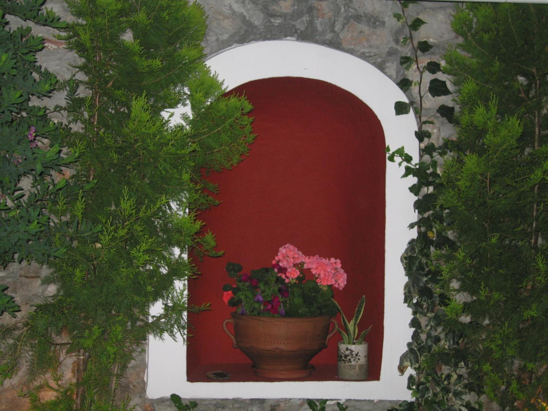 Mistral Hotel - Photo 55