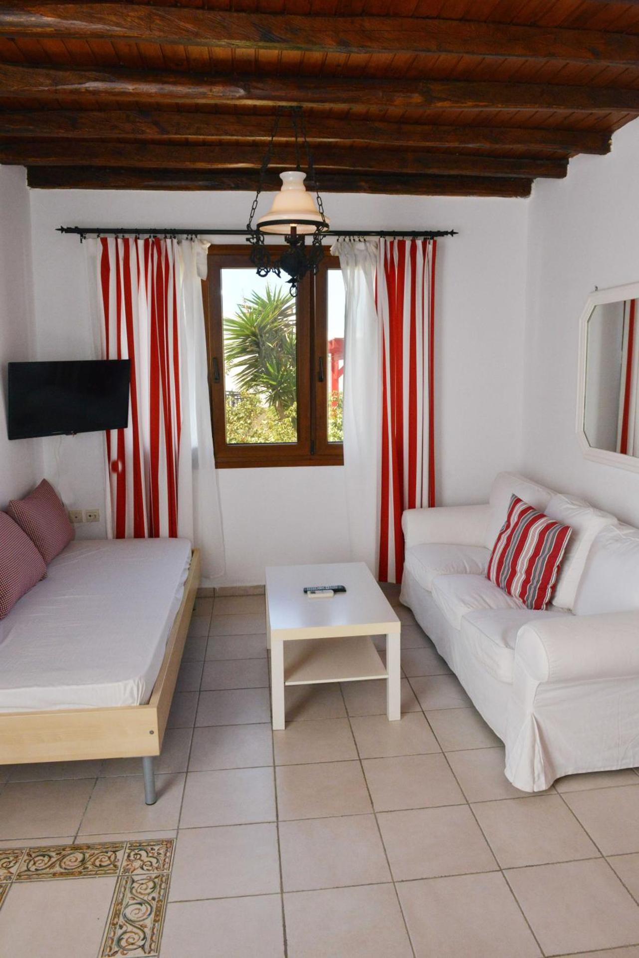 Paradisia Suites - Photo 89