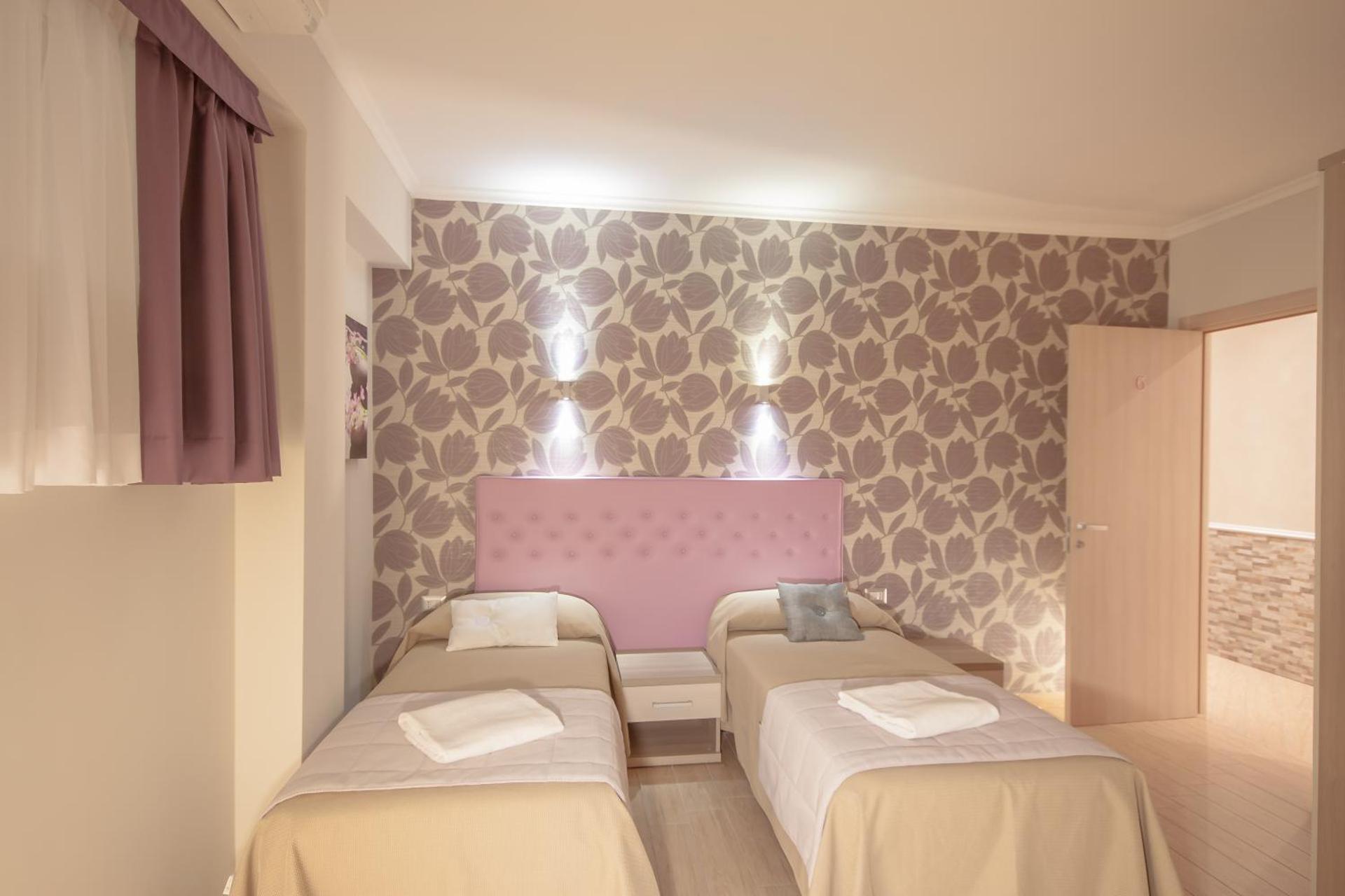 Rome Kings Suite - Photo 9