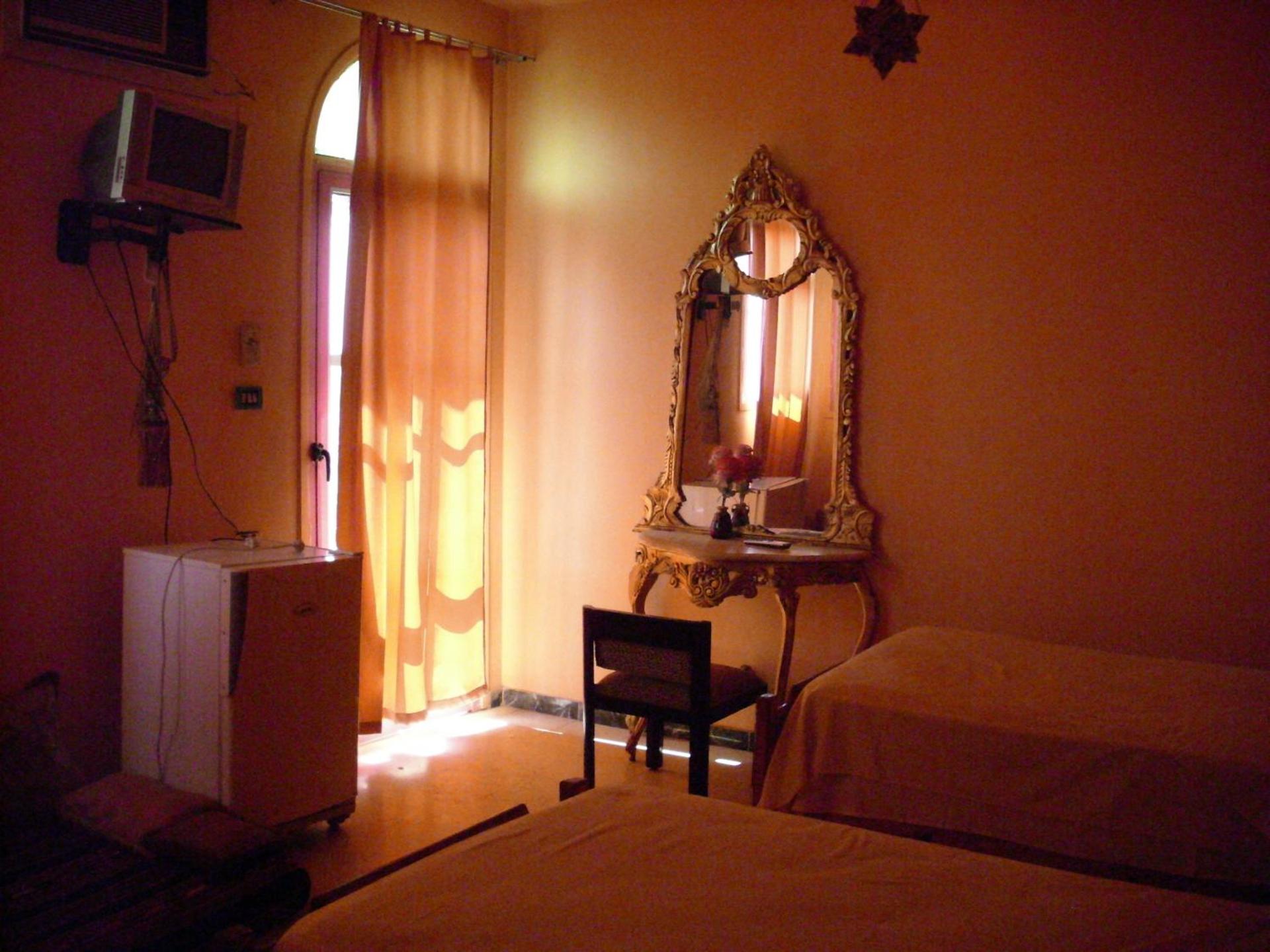 Ramsess Hostel - Photo 4