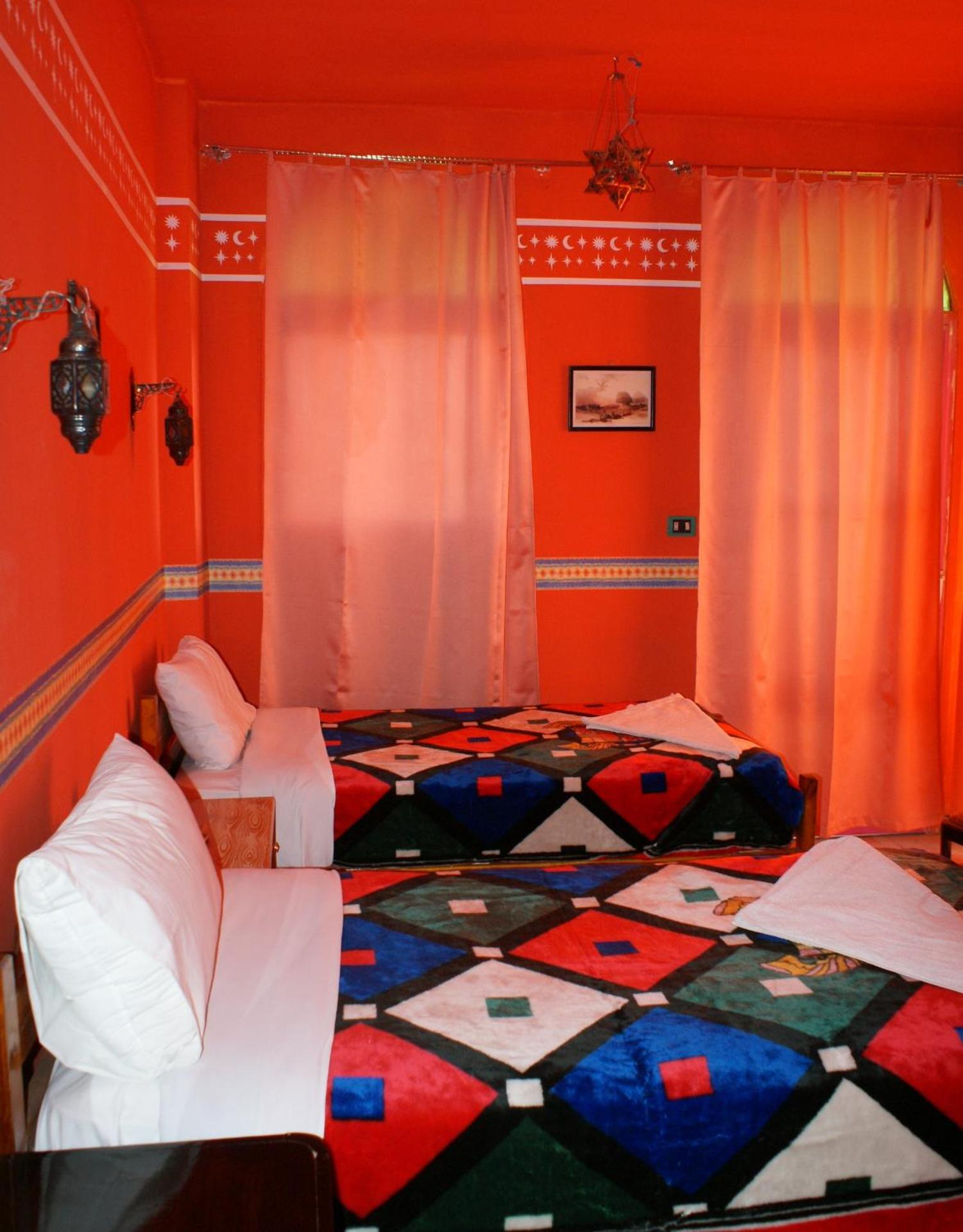 Ramsess Hostel - Photo 34