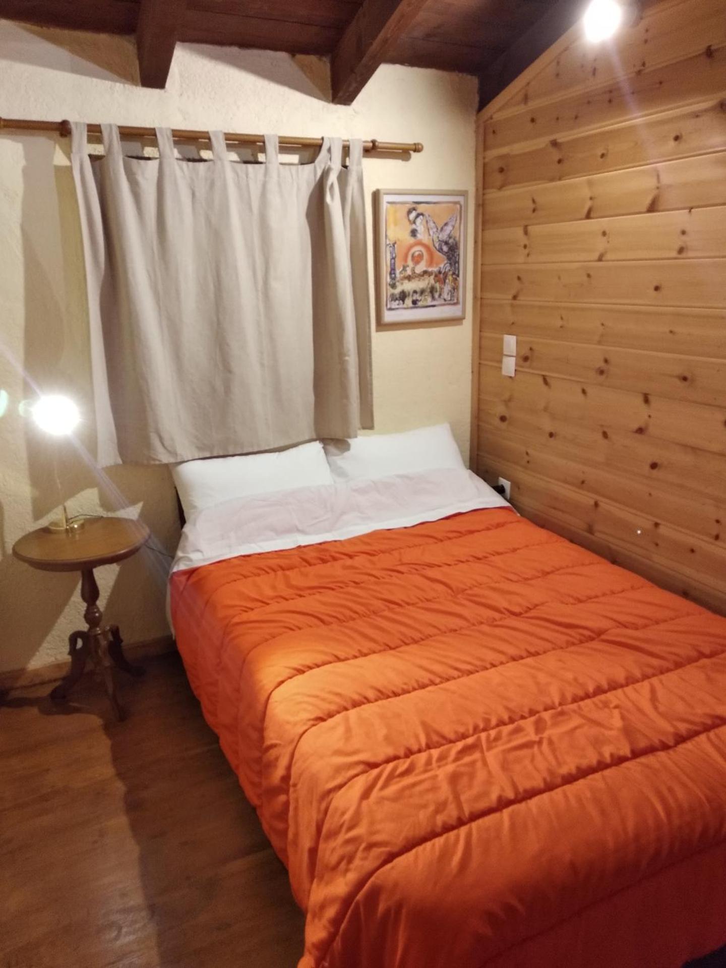 Stone house on the rock - Photo 9