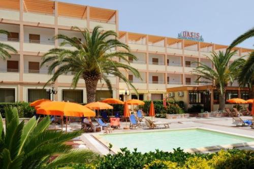 Hotel Oasis - Photo 95