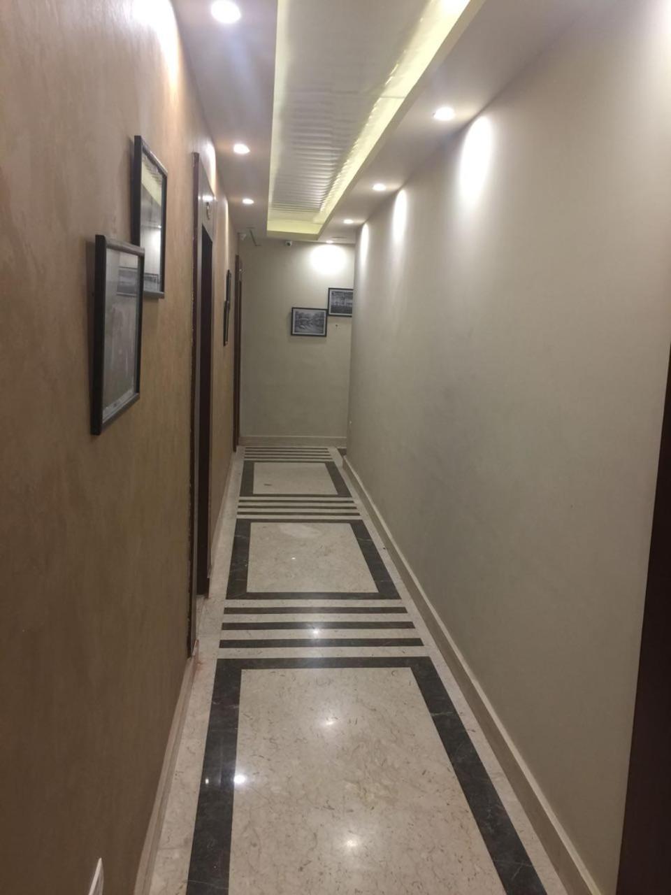 Grand Palace Hotel - Photo 7