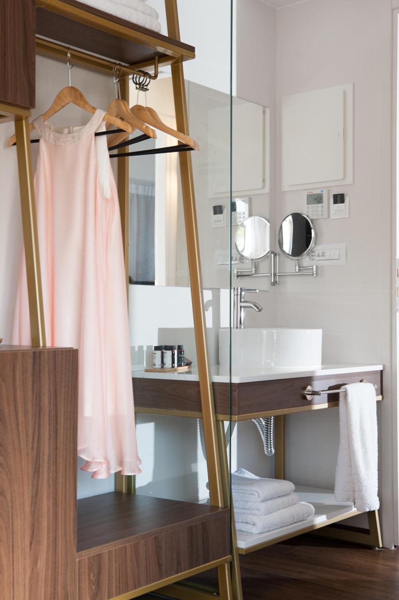 B4B Athens Signature Hotel - Photo 61