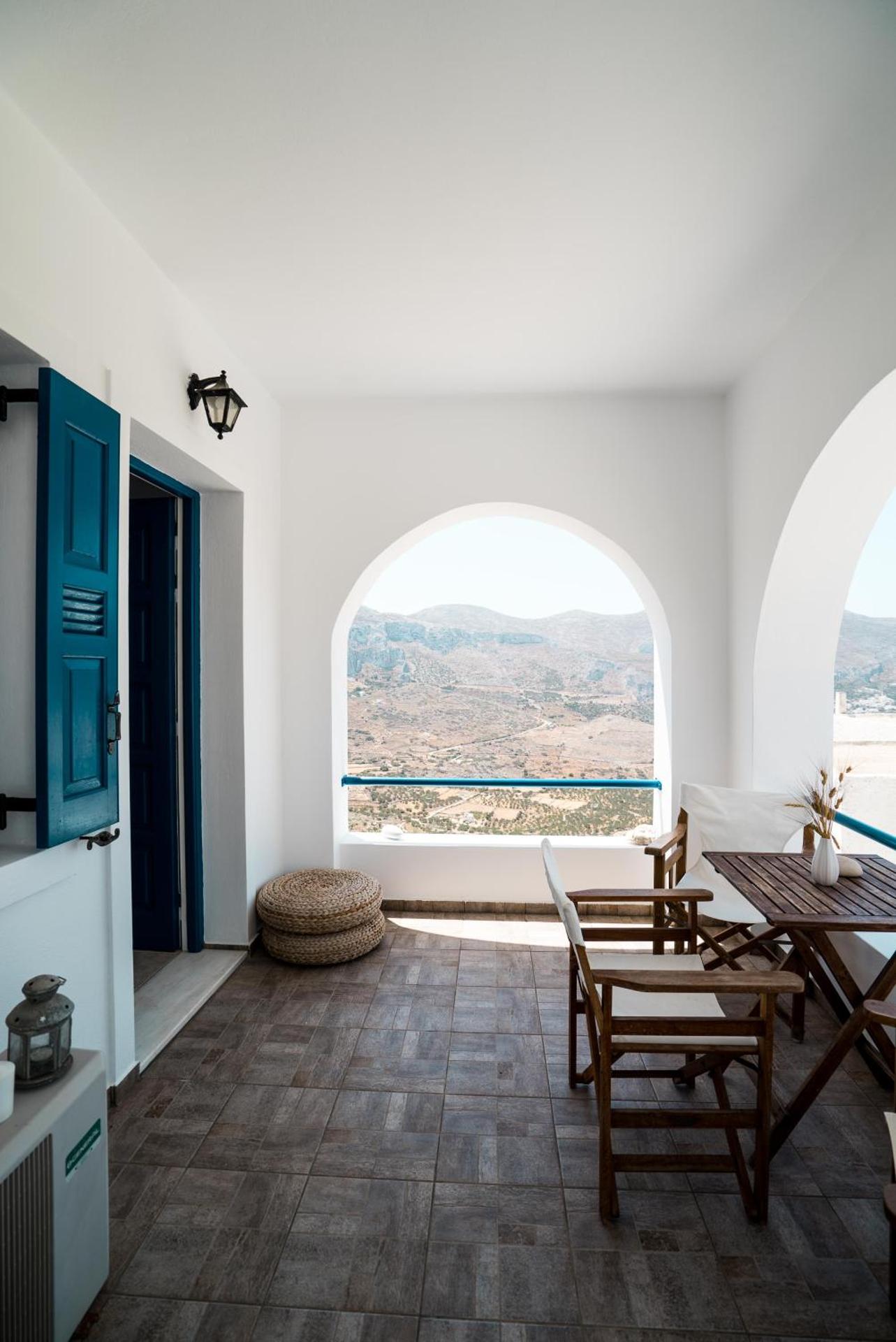 Plori Studios and Apartments - Photo 22