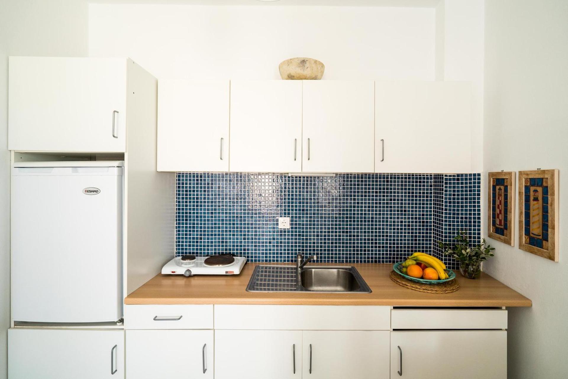 Plori Studios and Apartments - Photo 19