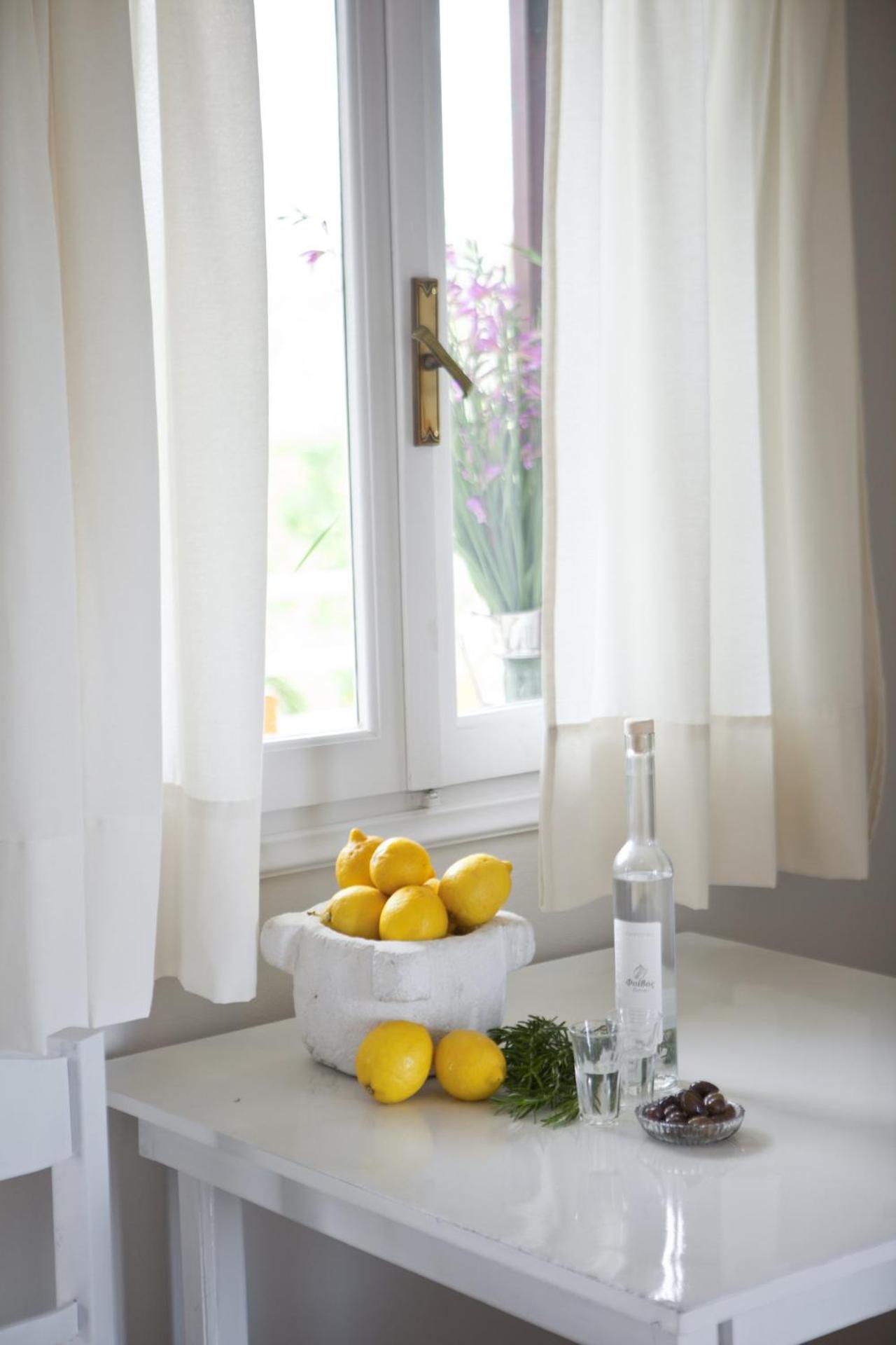 Mirtia Studios - Photo 63