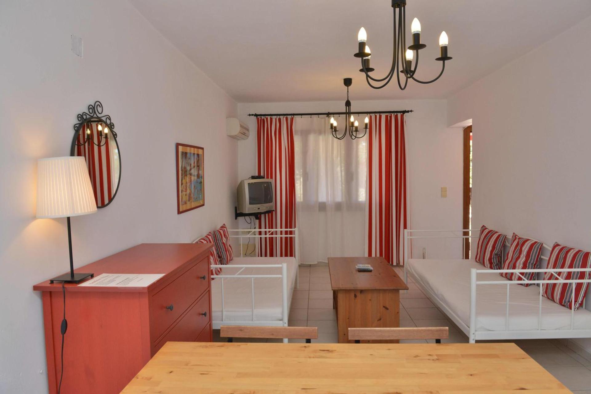 Paradisia Suites - Photo 60