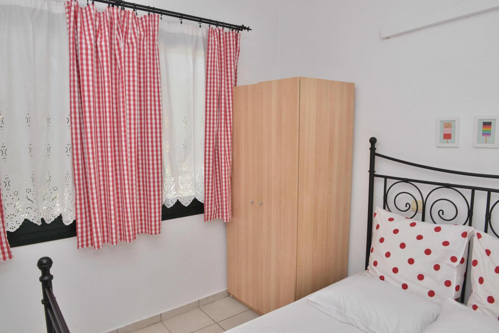 Paradisia Suites - Photo 92