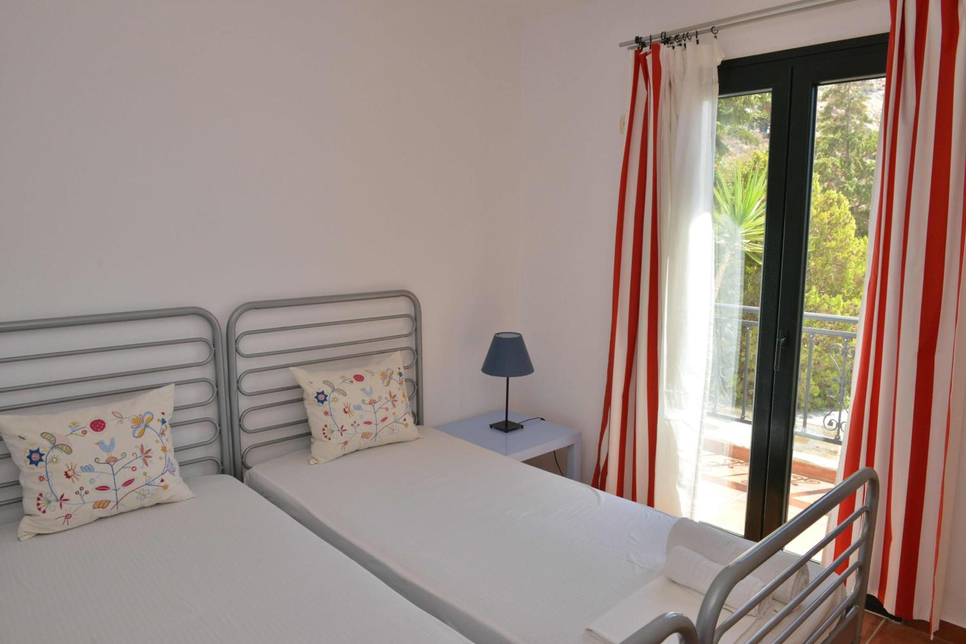 Paradisia Suites - Photo 76