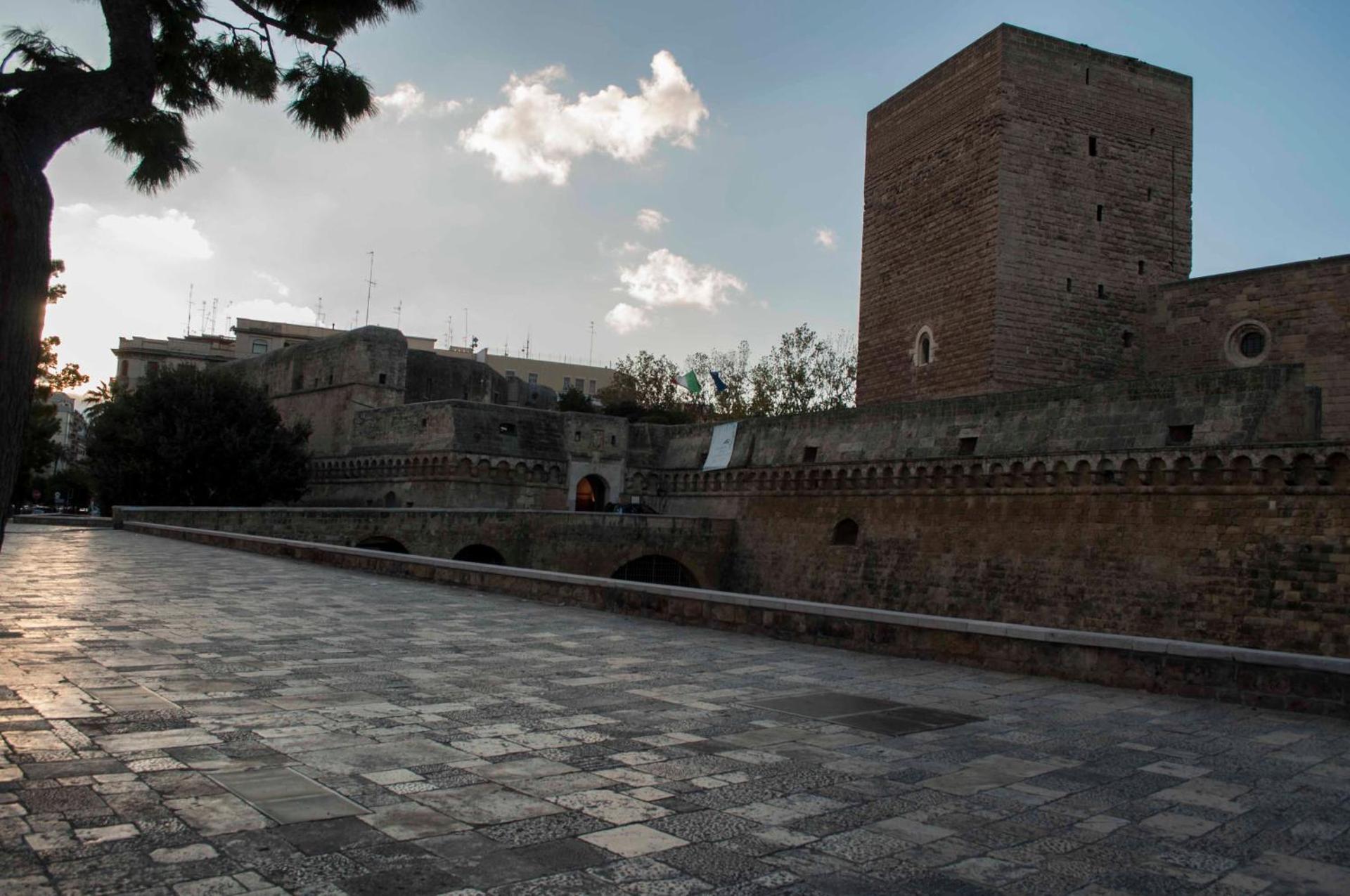 Melo Accommodations - Photo 25