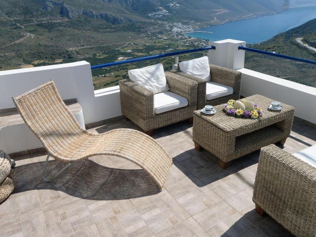 Plori Studios and Apartments - Photo 30