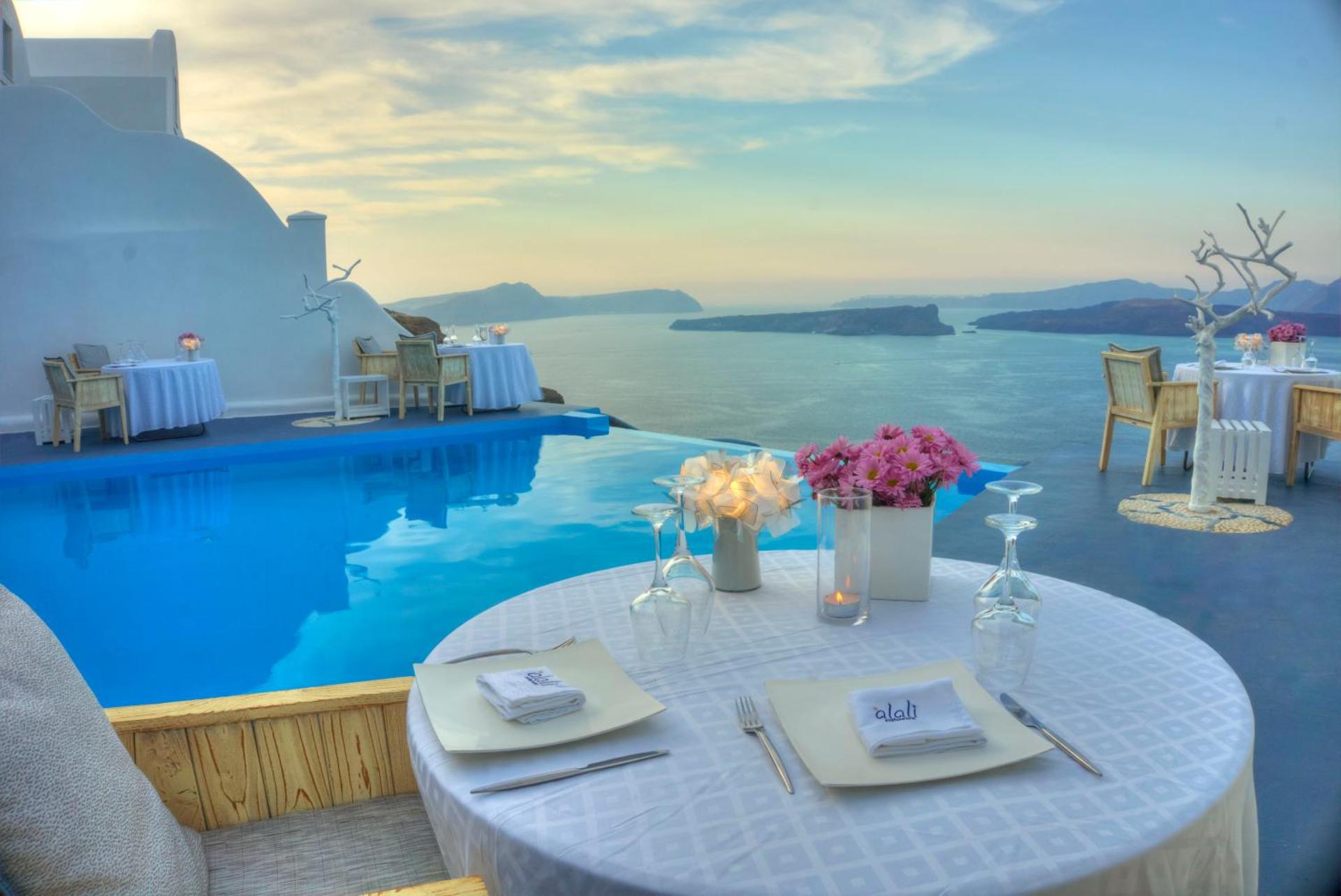 Astarte Suites - Photo 9