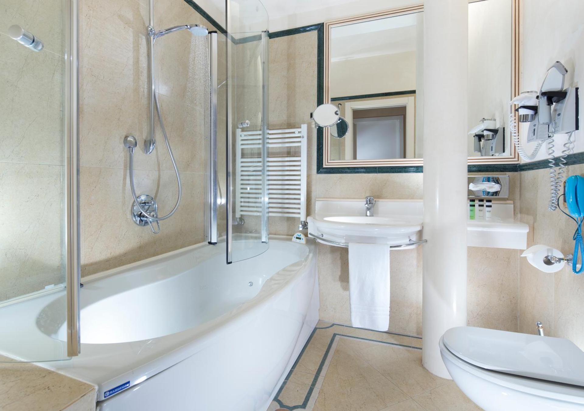 Doria Park Hotel - Photo 42