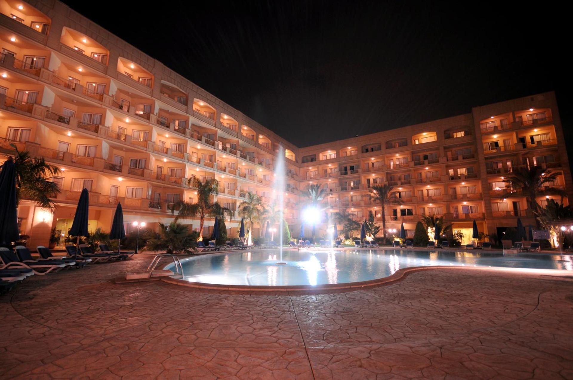 Grand Pyramids Hotel - Photo 12