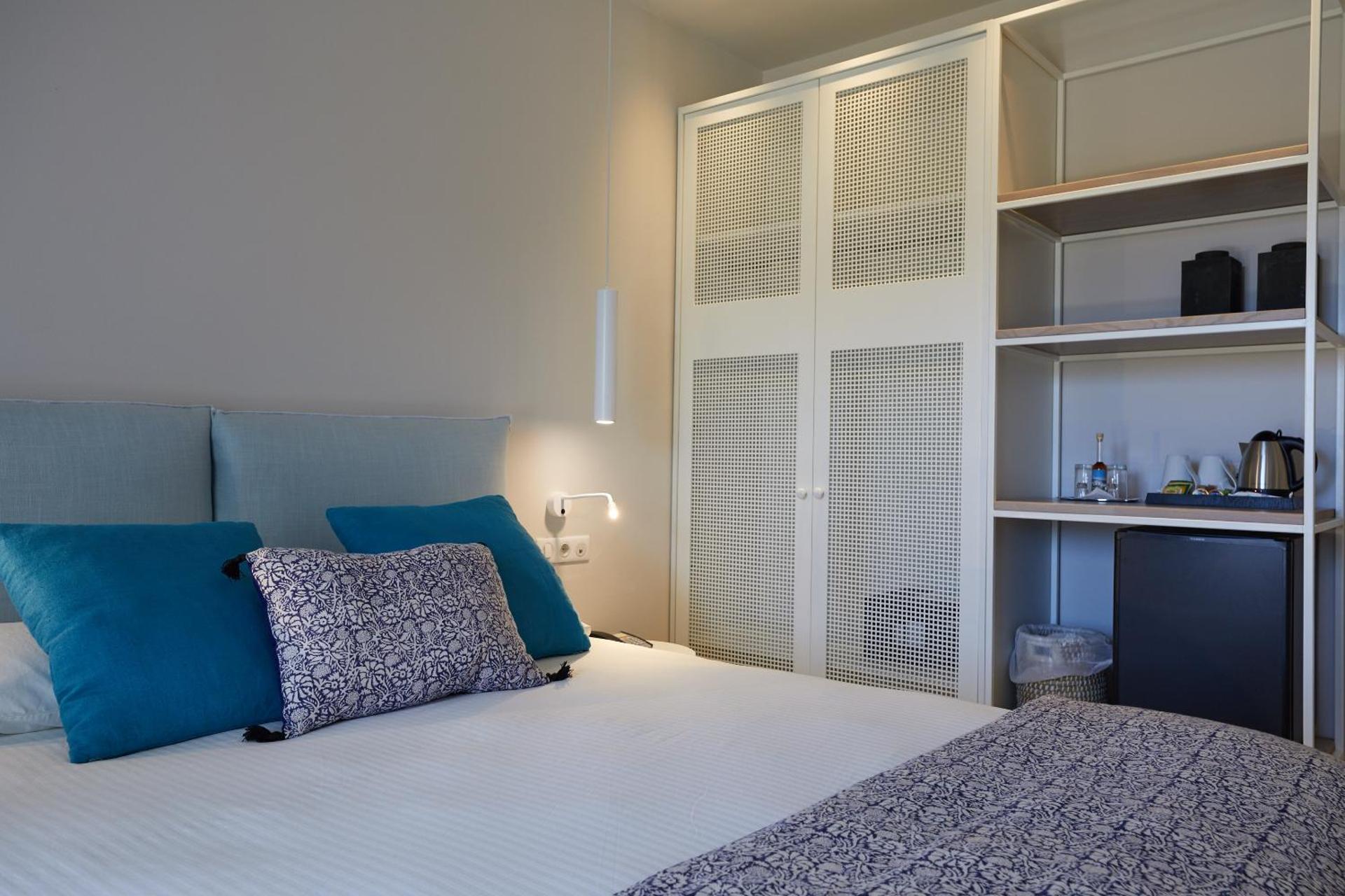 Vigla Hotel - Photo 26