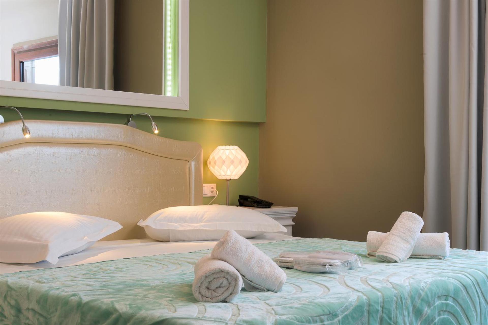 Hotel Pegasus-Adult Friendly - Photo 8