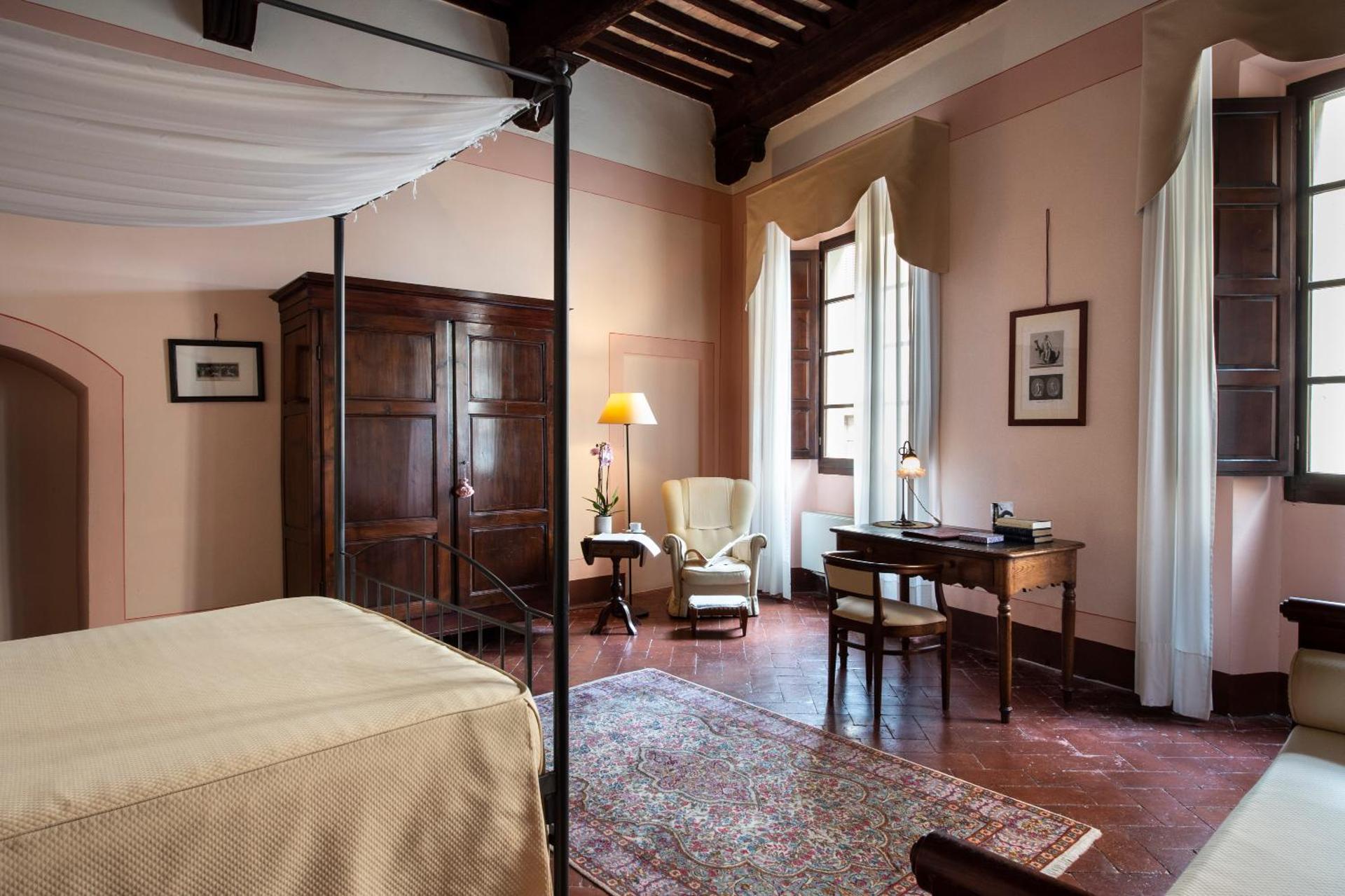Boutique Historic Hotel L'Antico Pozzo in San Gimignano - Photo 54