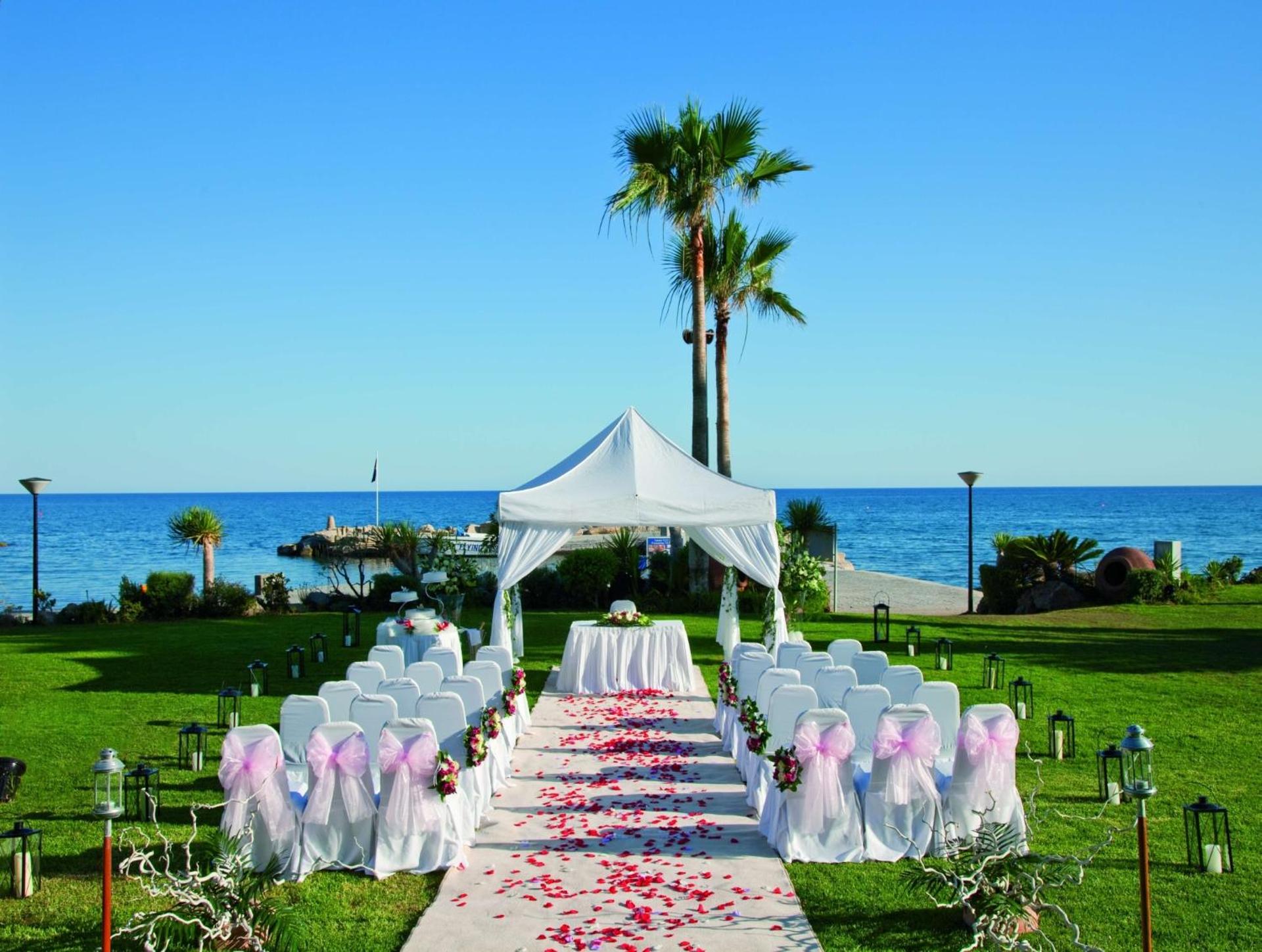 Amathus Beach Hotel Limassol - Photo 69