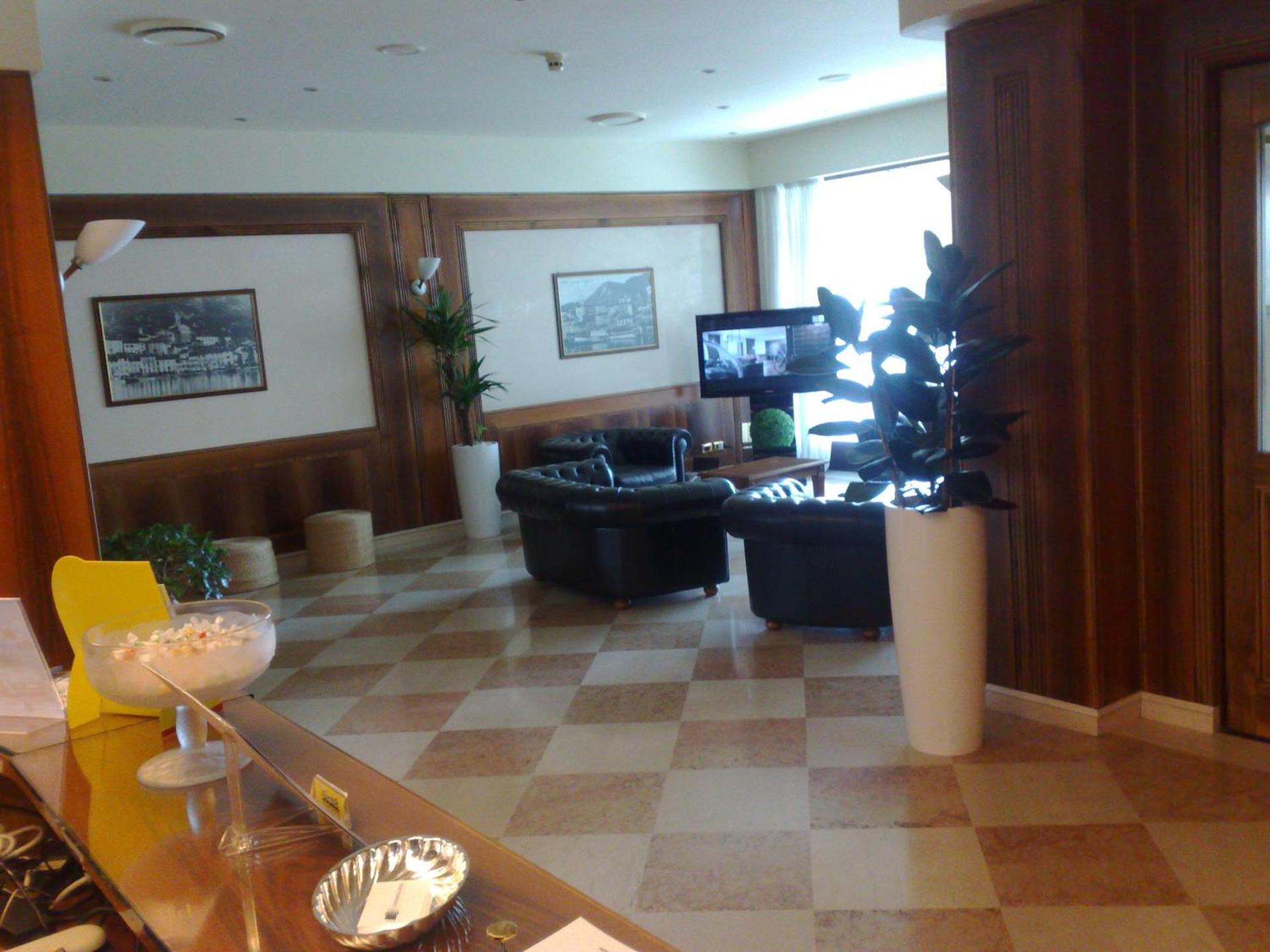 Continental Hotel - Photo 36