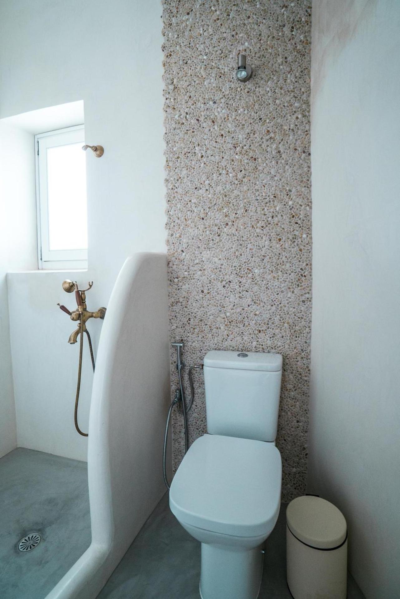 Plori Studios and Apartments - Photo 105