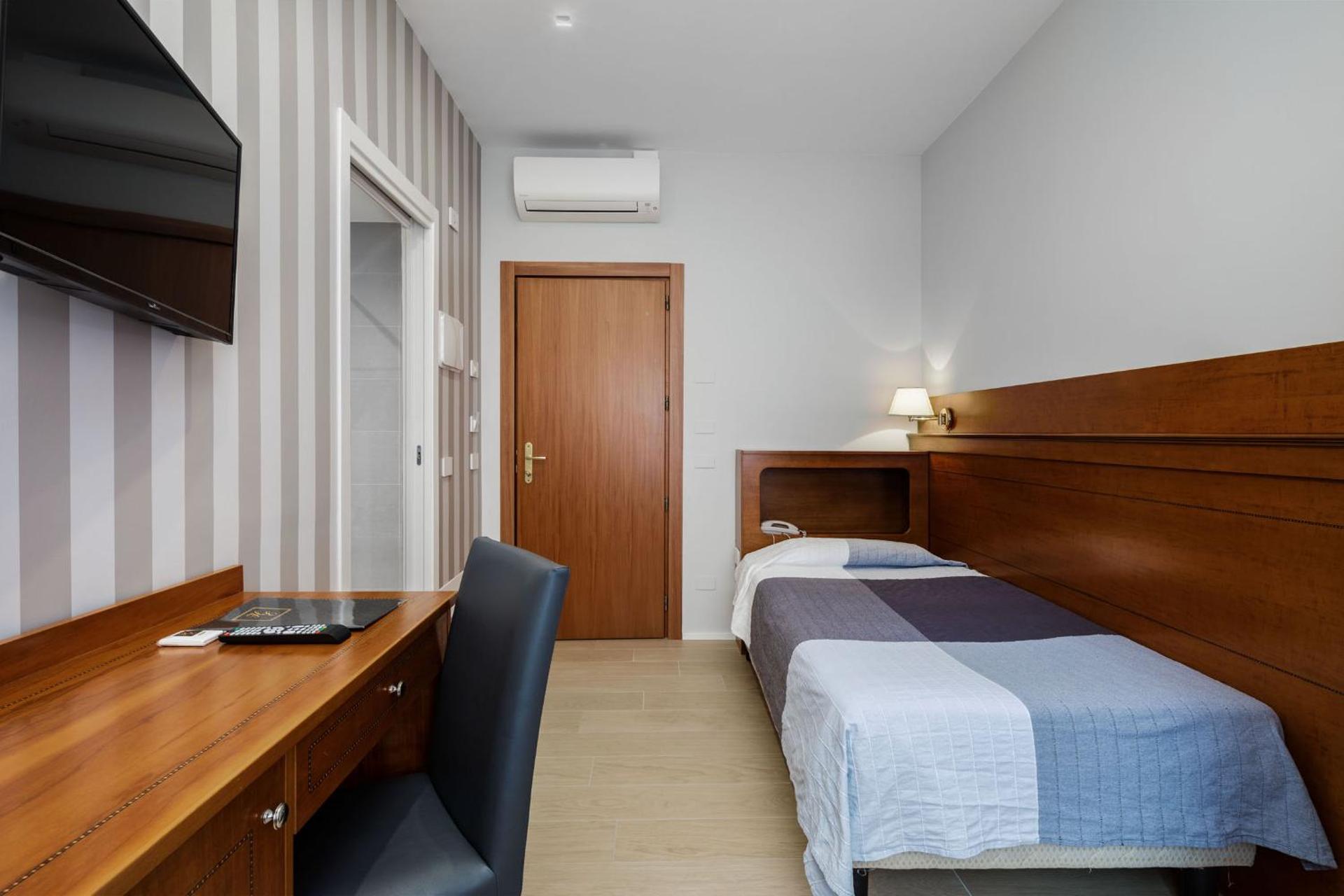 Hotel Excelsior Pavia - Photo 43