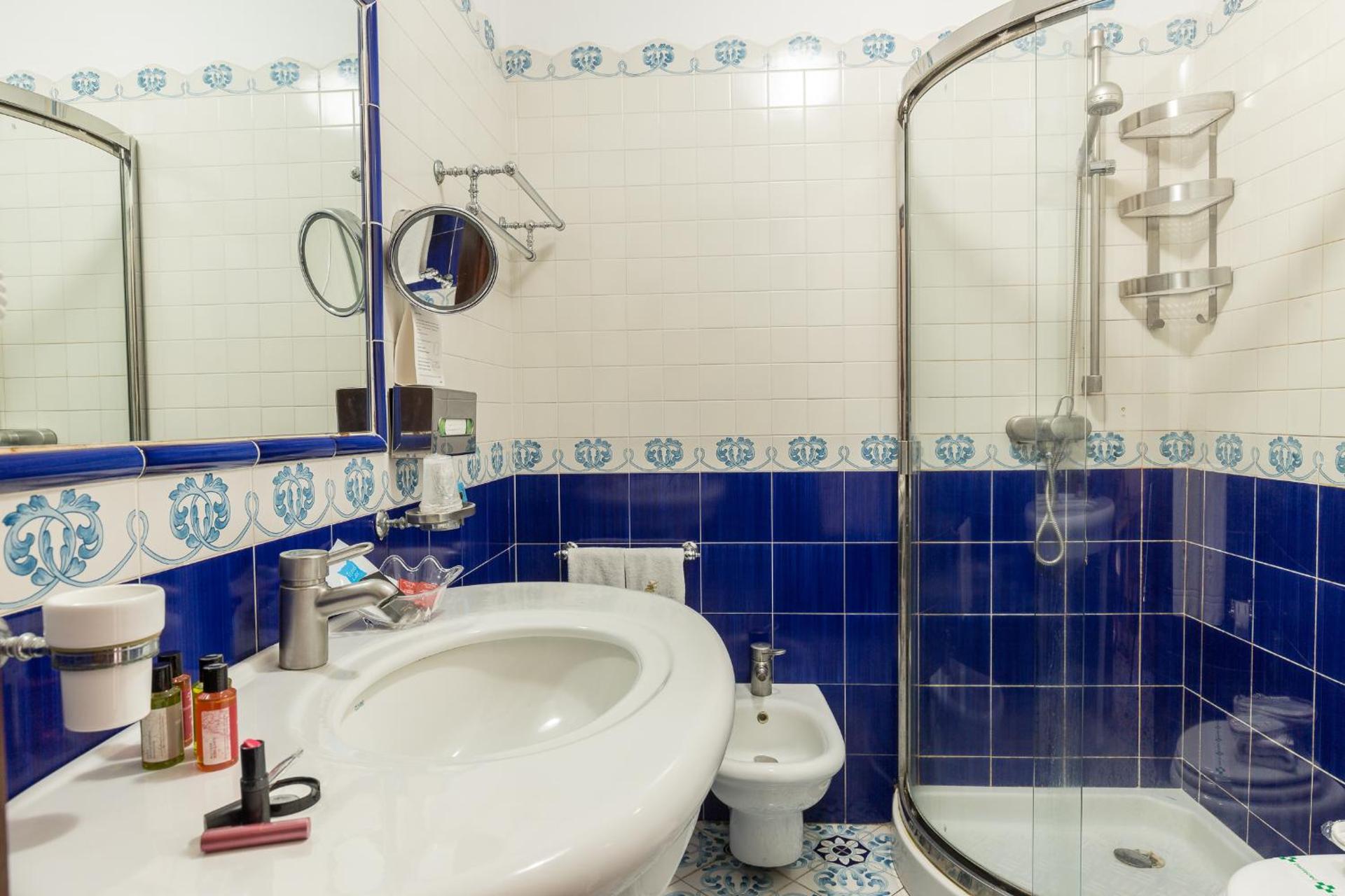 Deluxe Double or Twin Room with Sea View