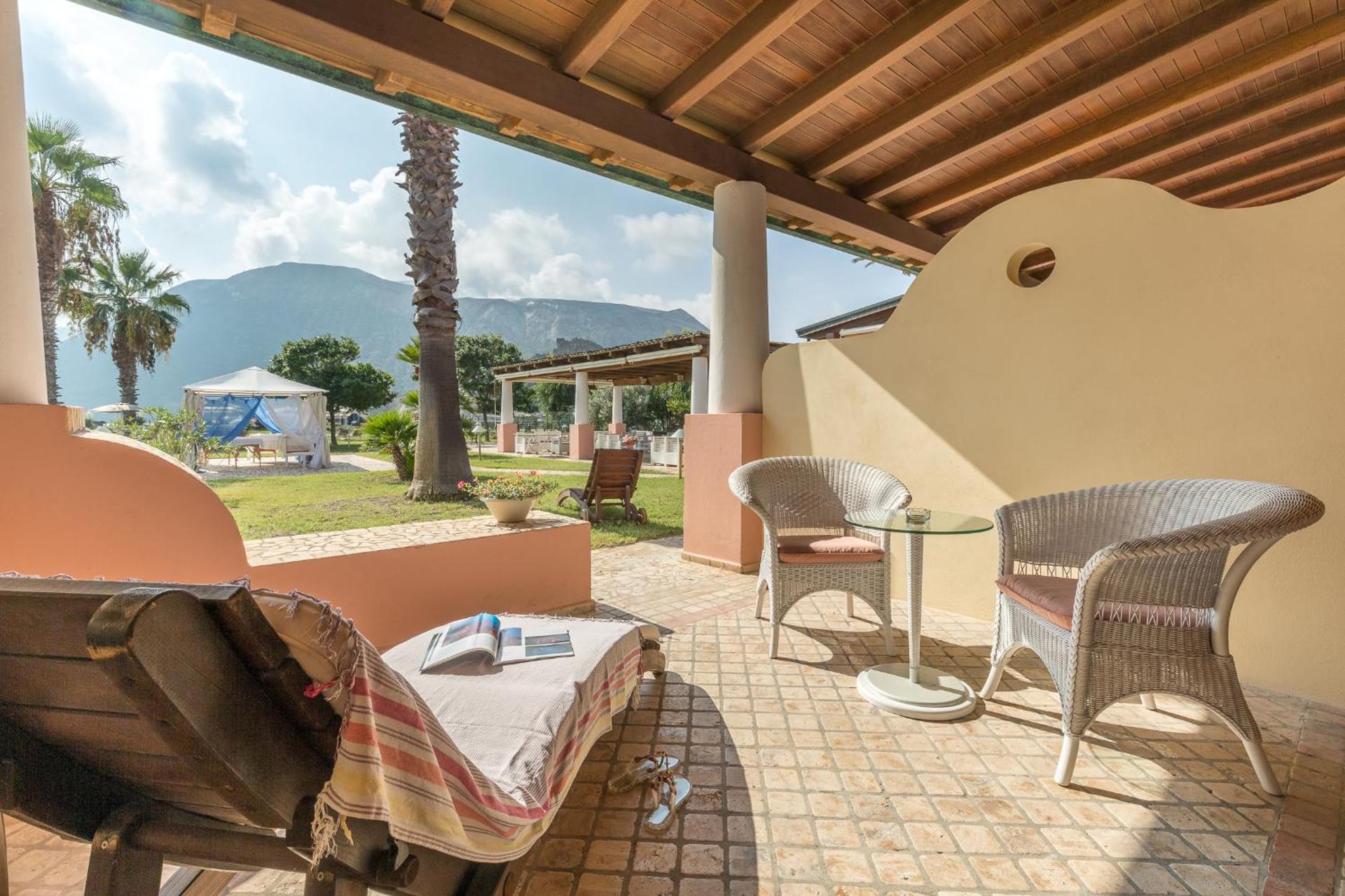 Hotel Eros - Photo 21